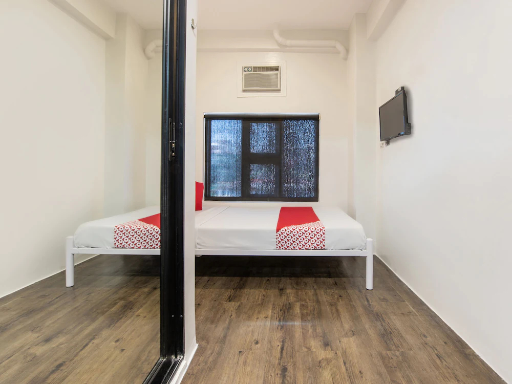 Mytown New York by OYO Rooms