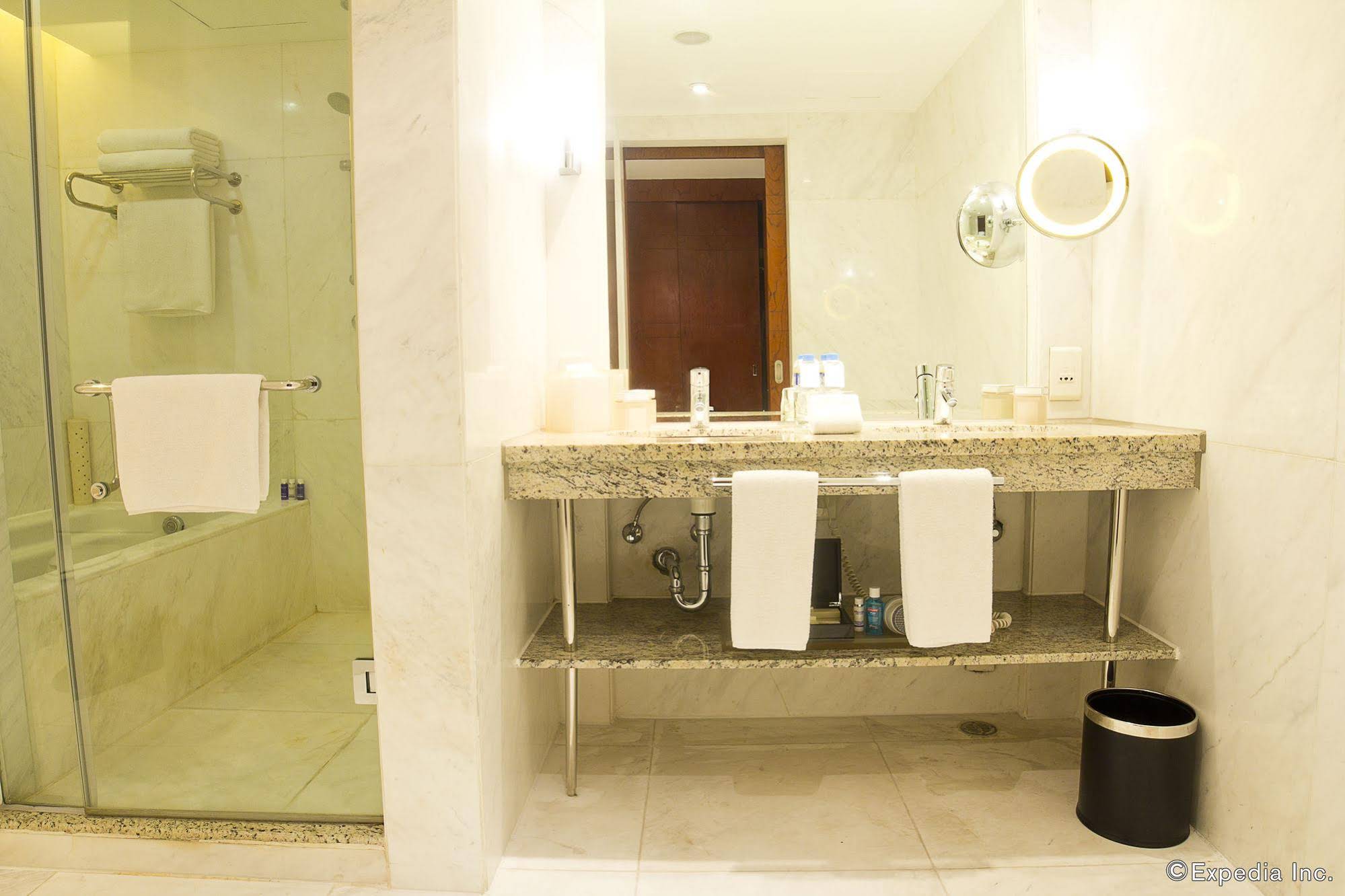 New Coast Hotel Manila