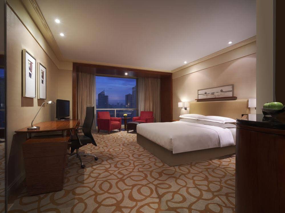 New Coast Hotel Manila