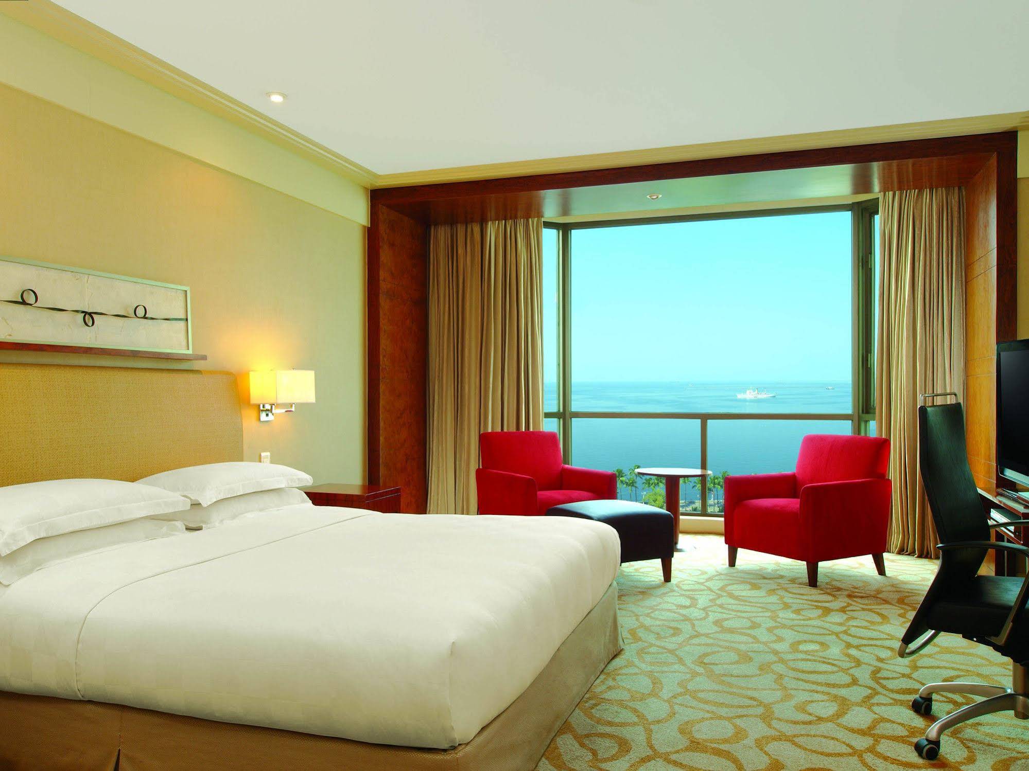 New Coast Hotel Manila