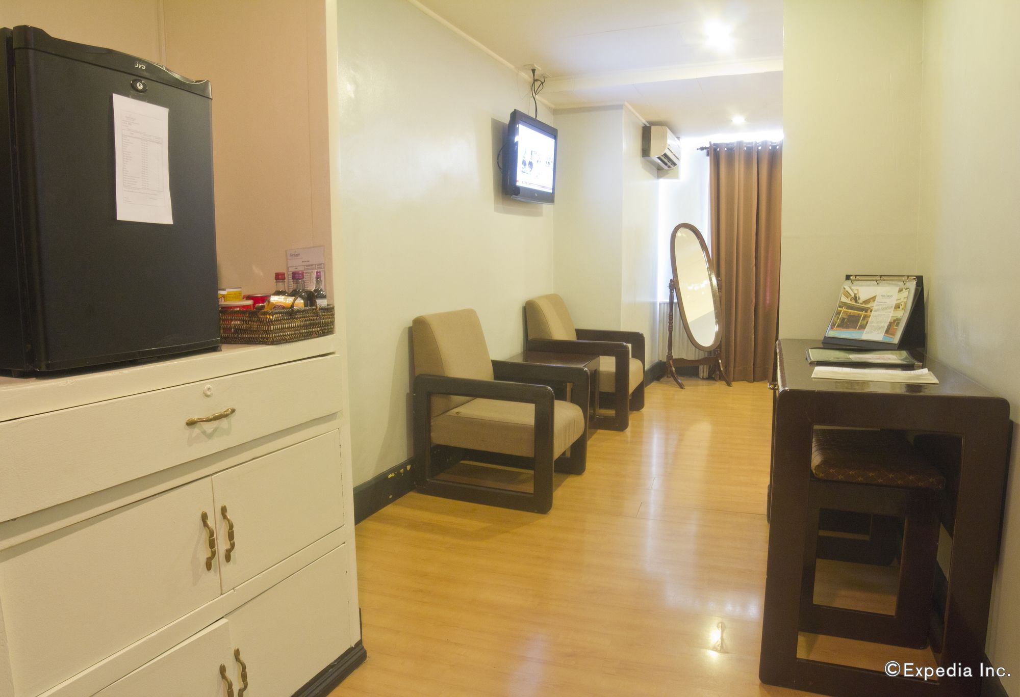 Arzo Hotel Manila