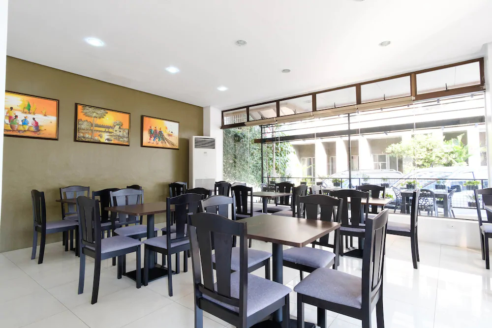 ARZO Hotel Grand Lodge