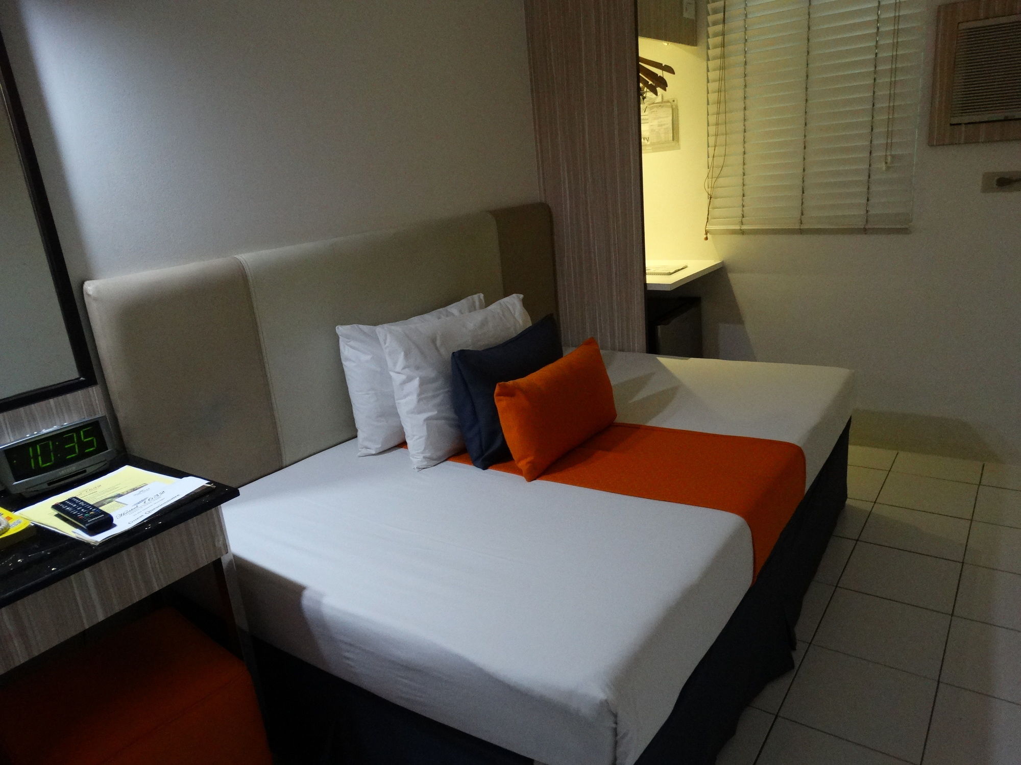 Octagon Mansion Hotel