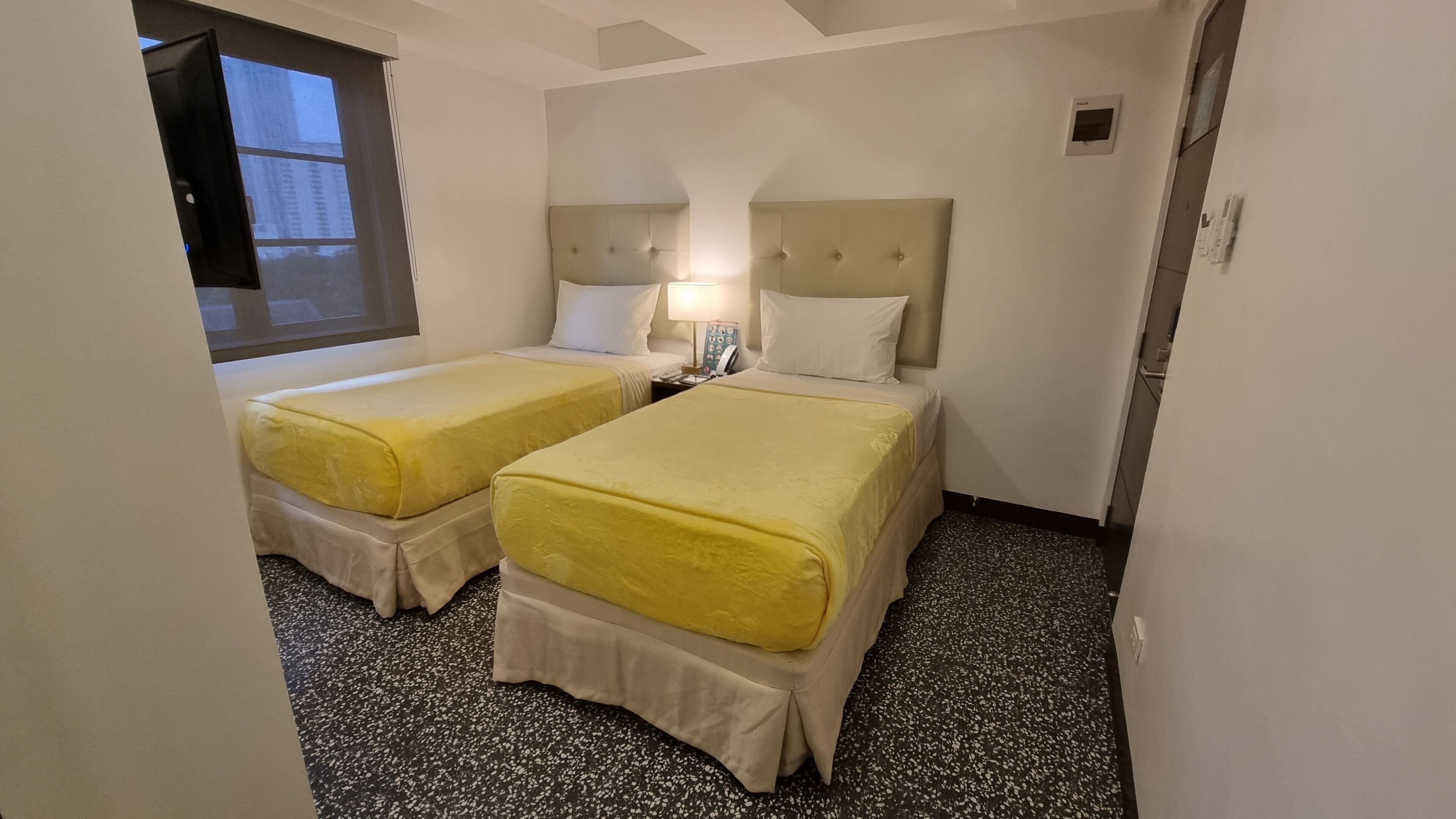 One Cristina Suites