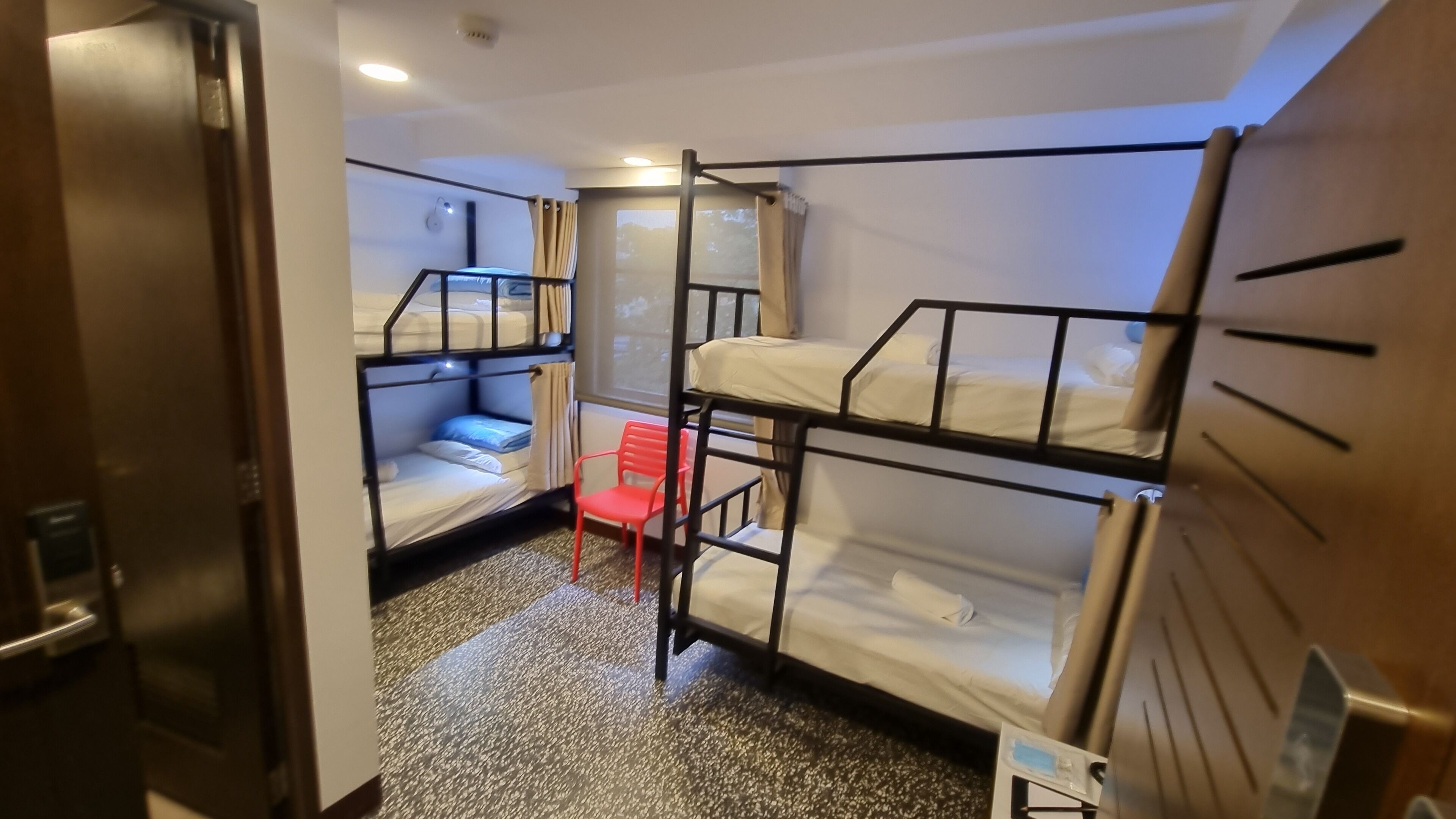 One Cristina Suites