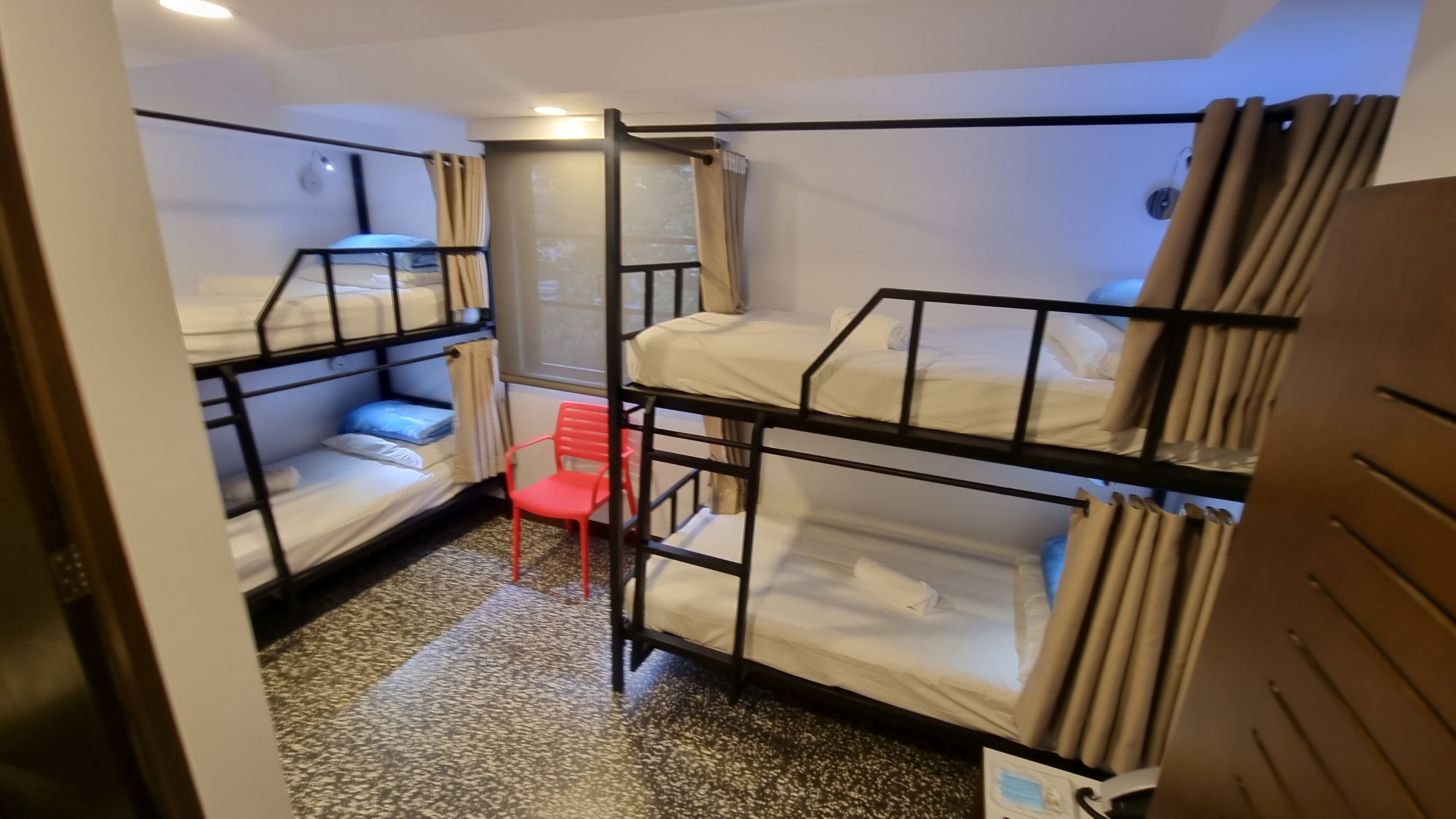One Cristina Suites