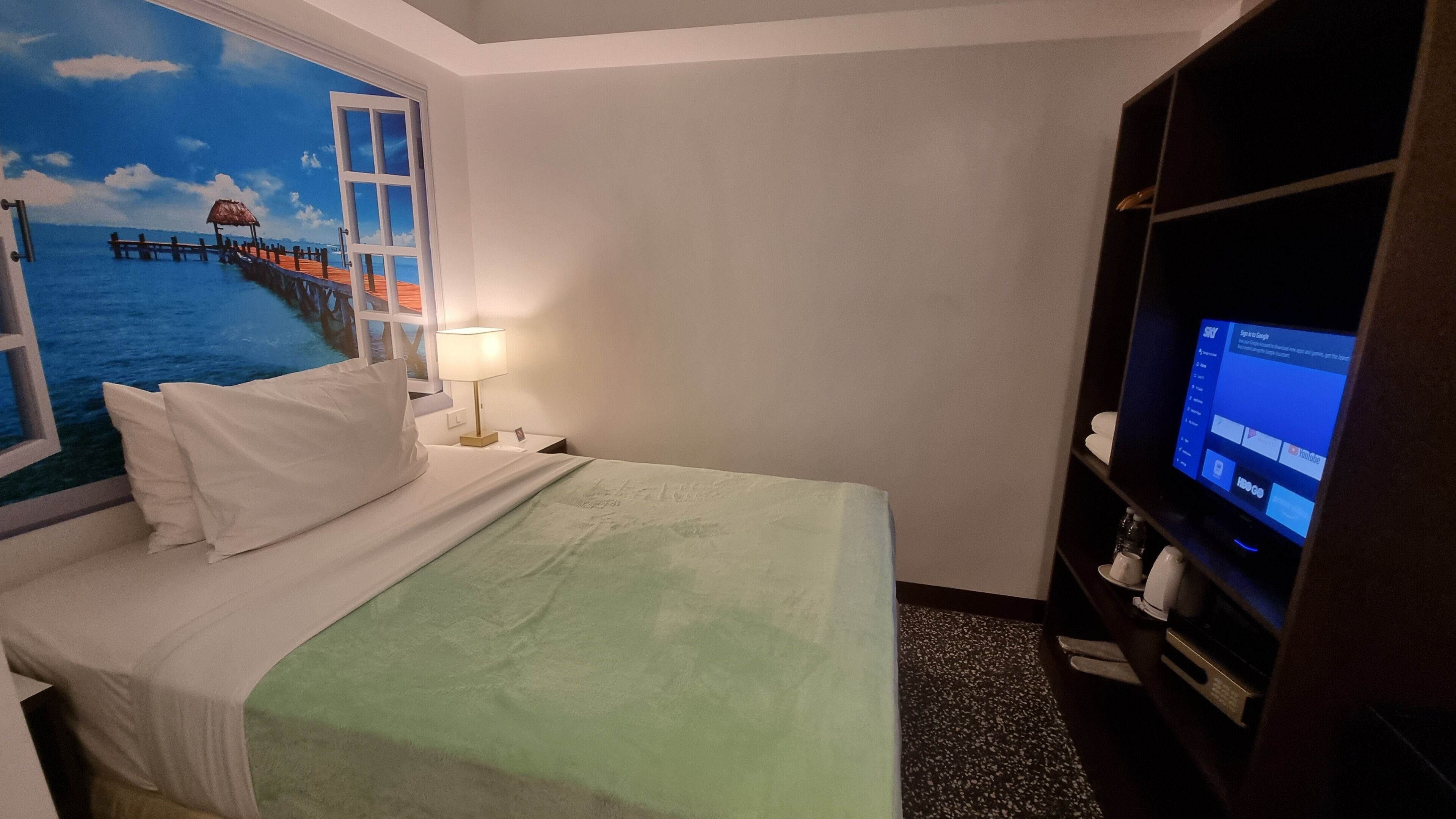One Cristina Suites