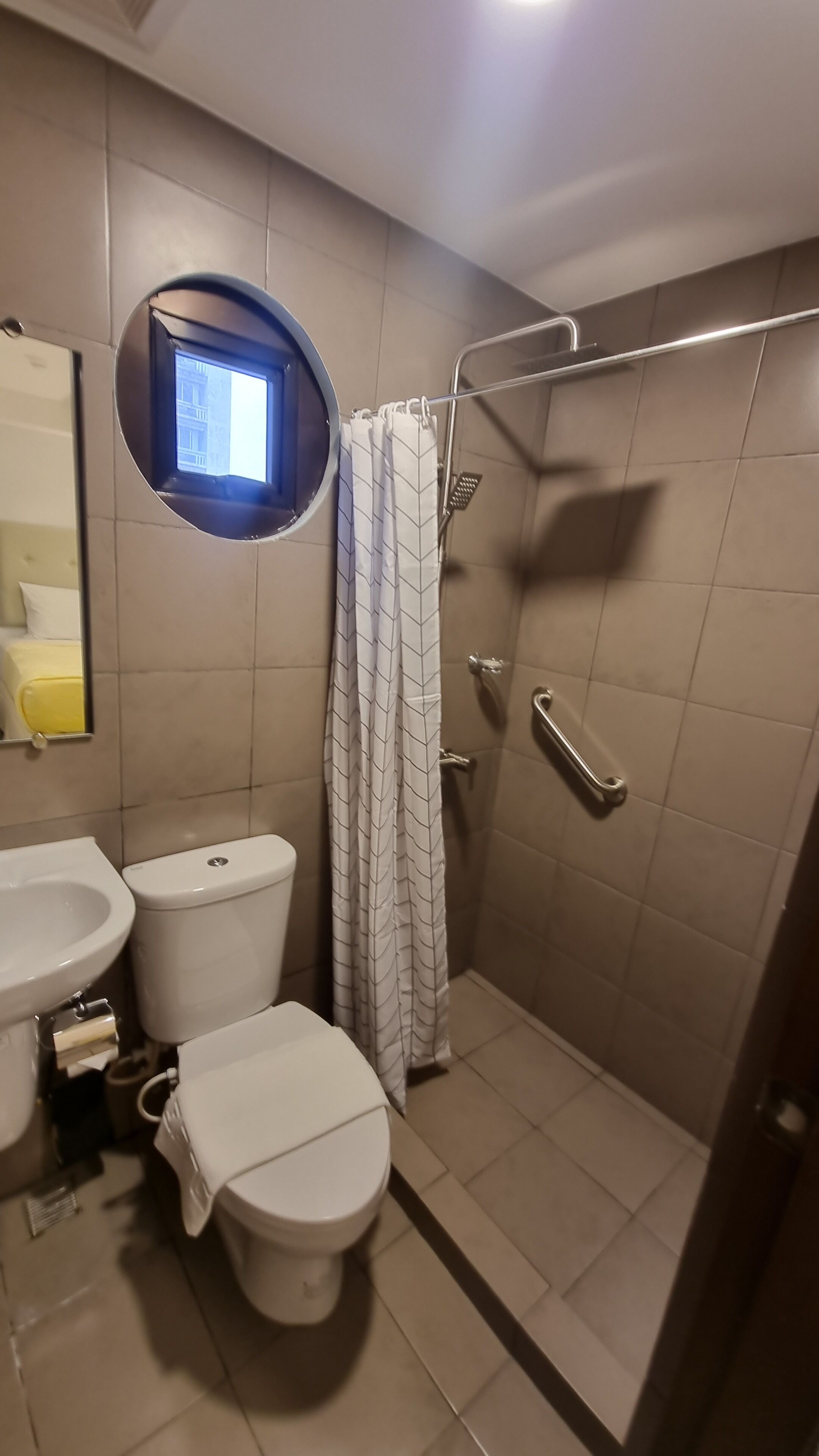 One Cristina Suites