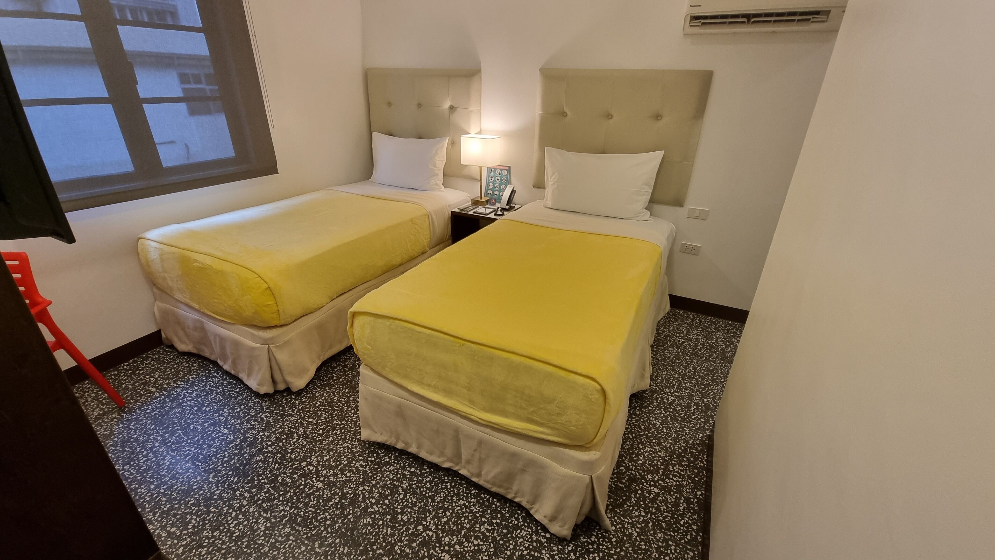 One Cristina Suites
