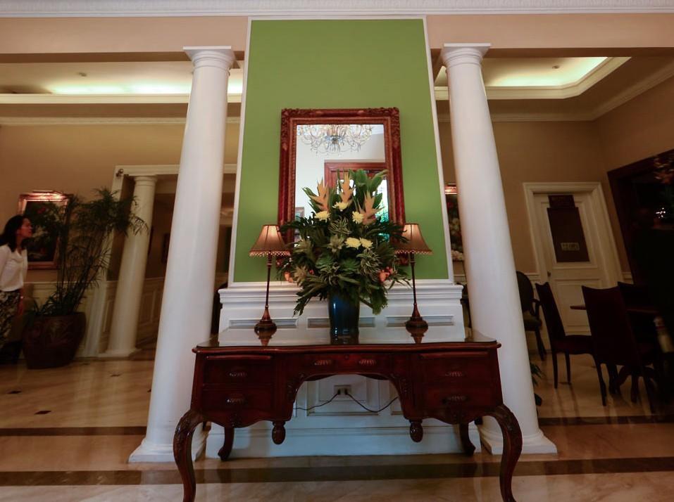 Orchid Garden Suite Manila