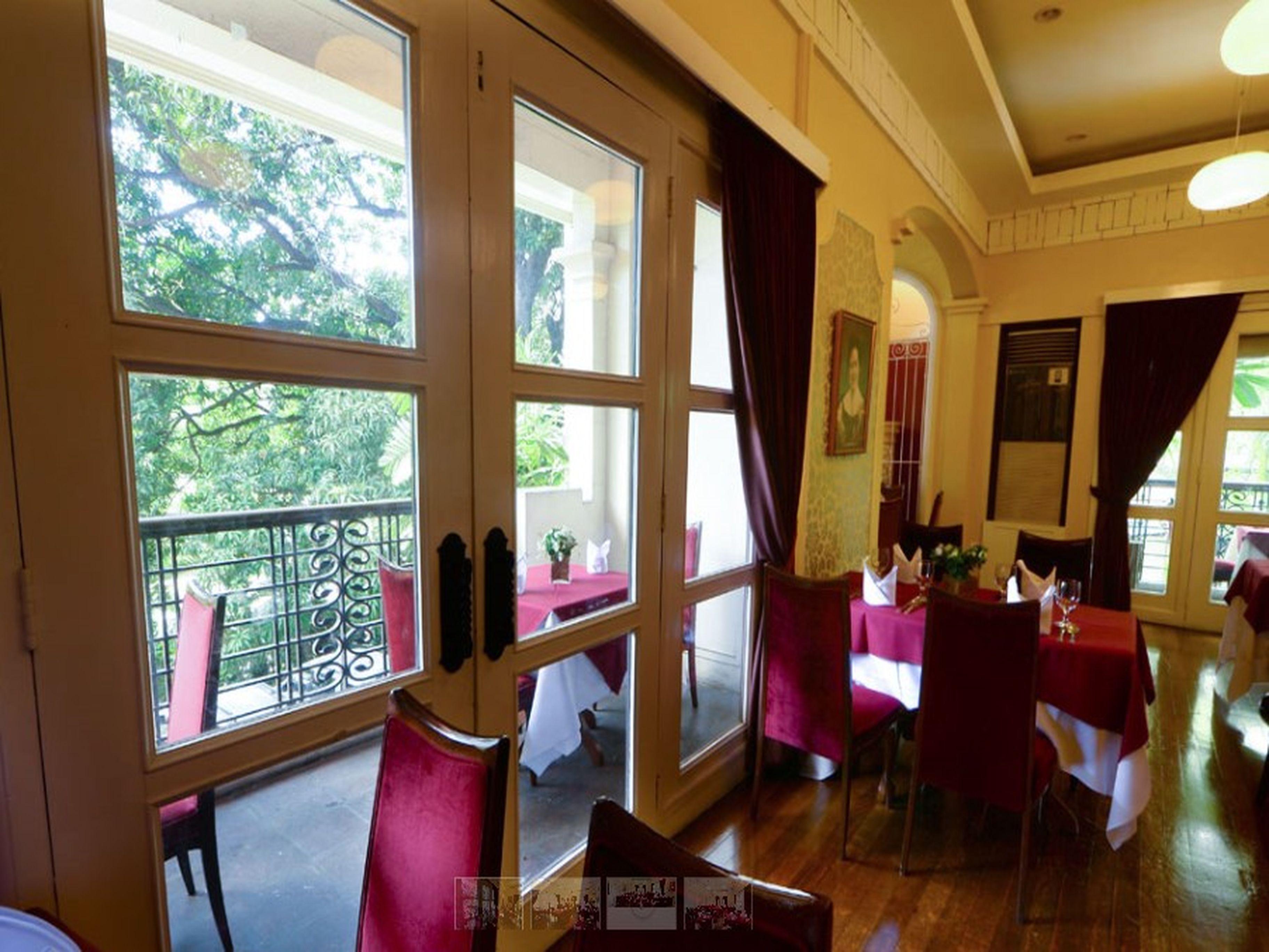 Orchid Garden Suite Manila