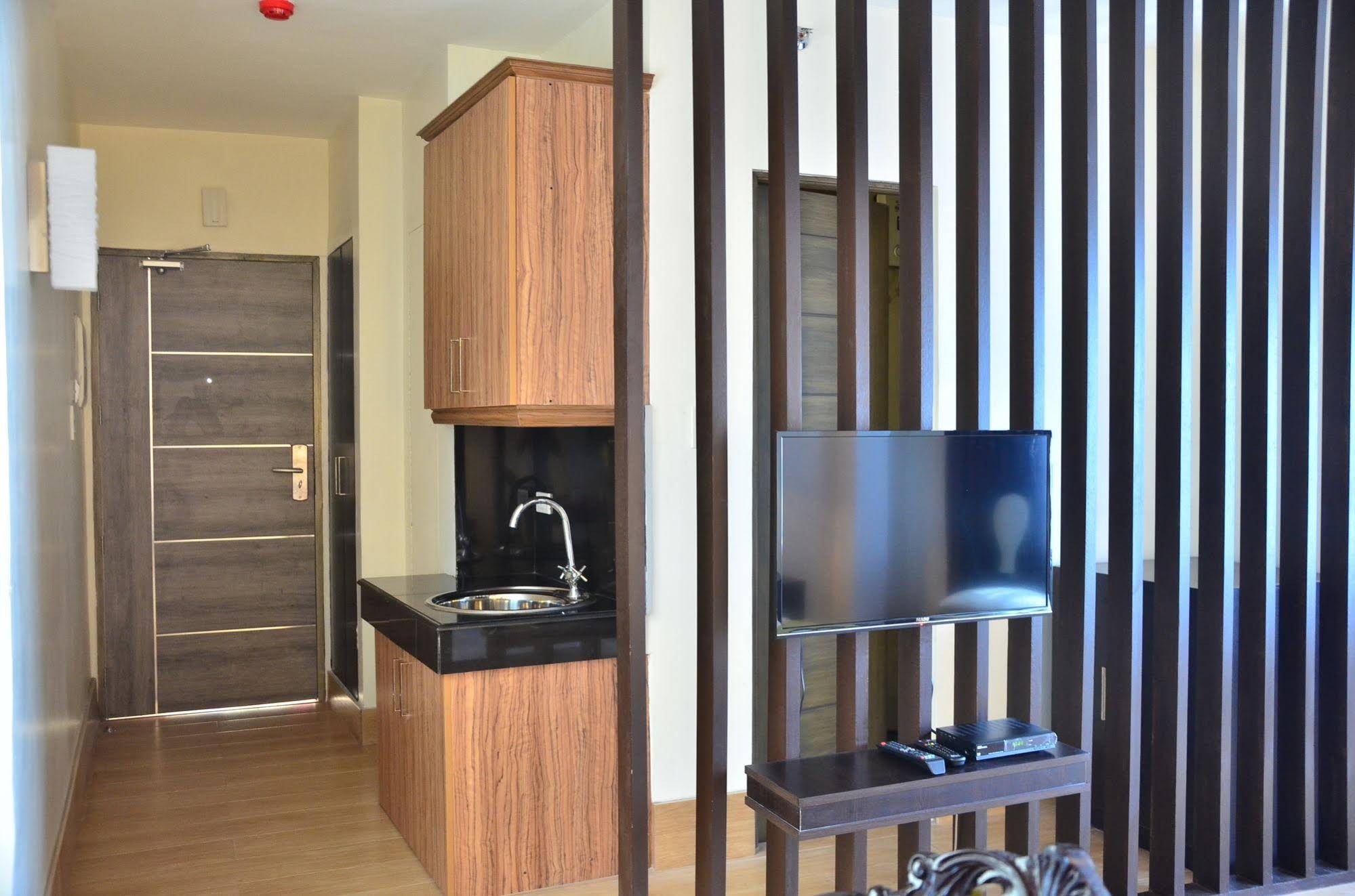 Oriental Zen Suites