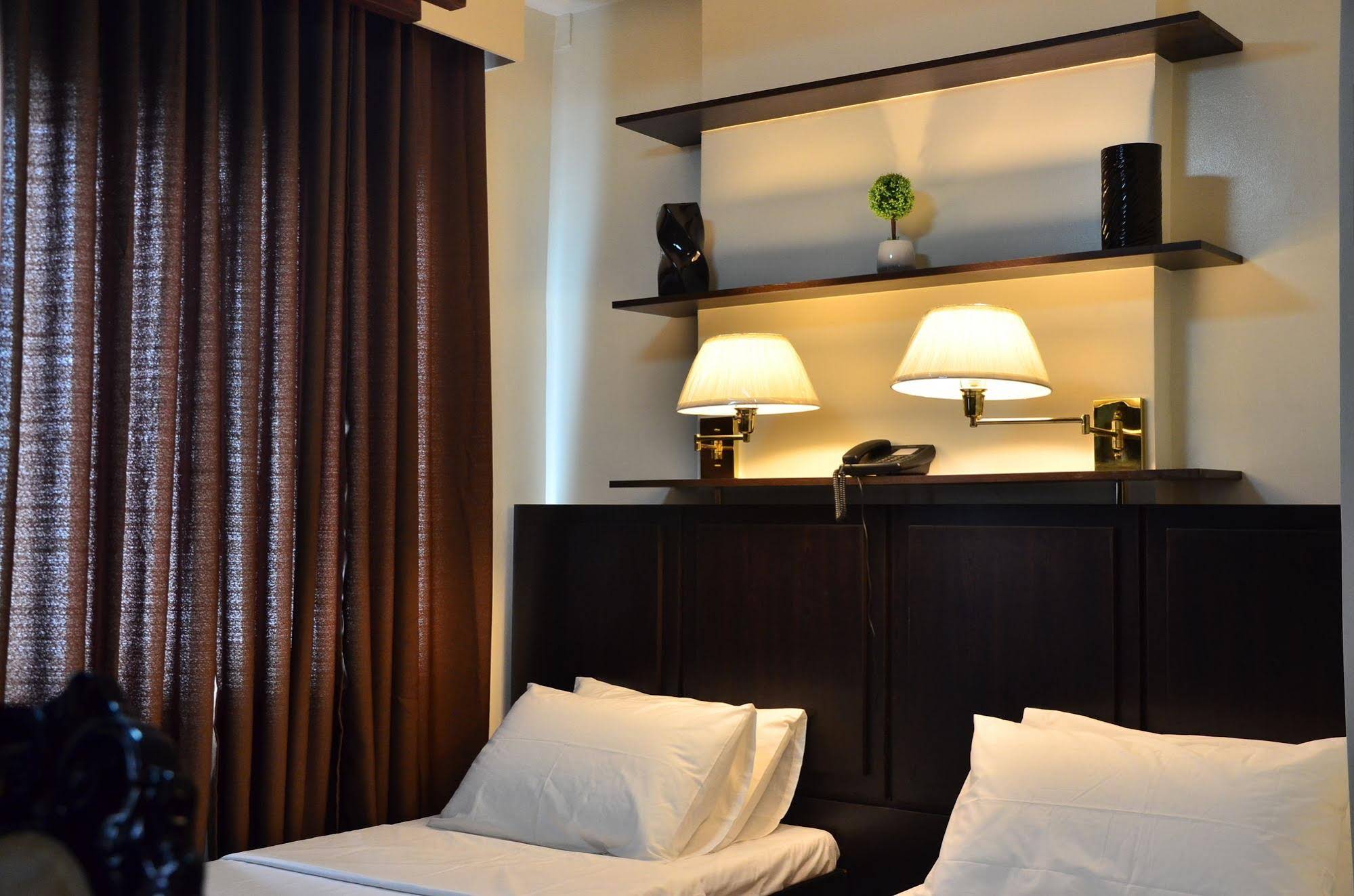 Oriental Zen Suites