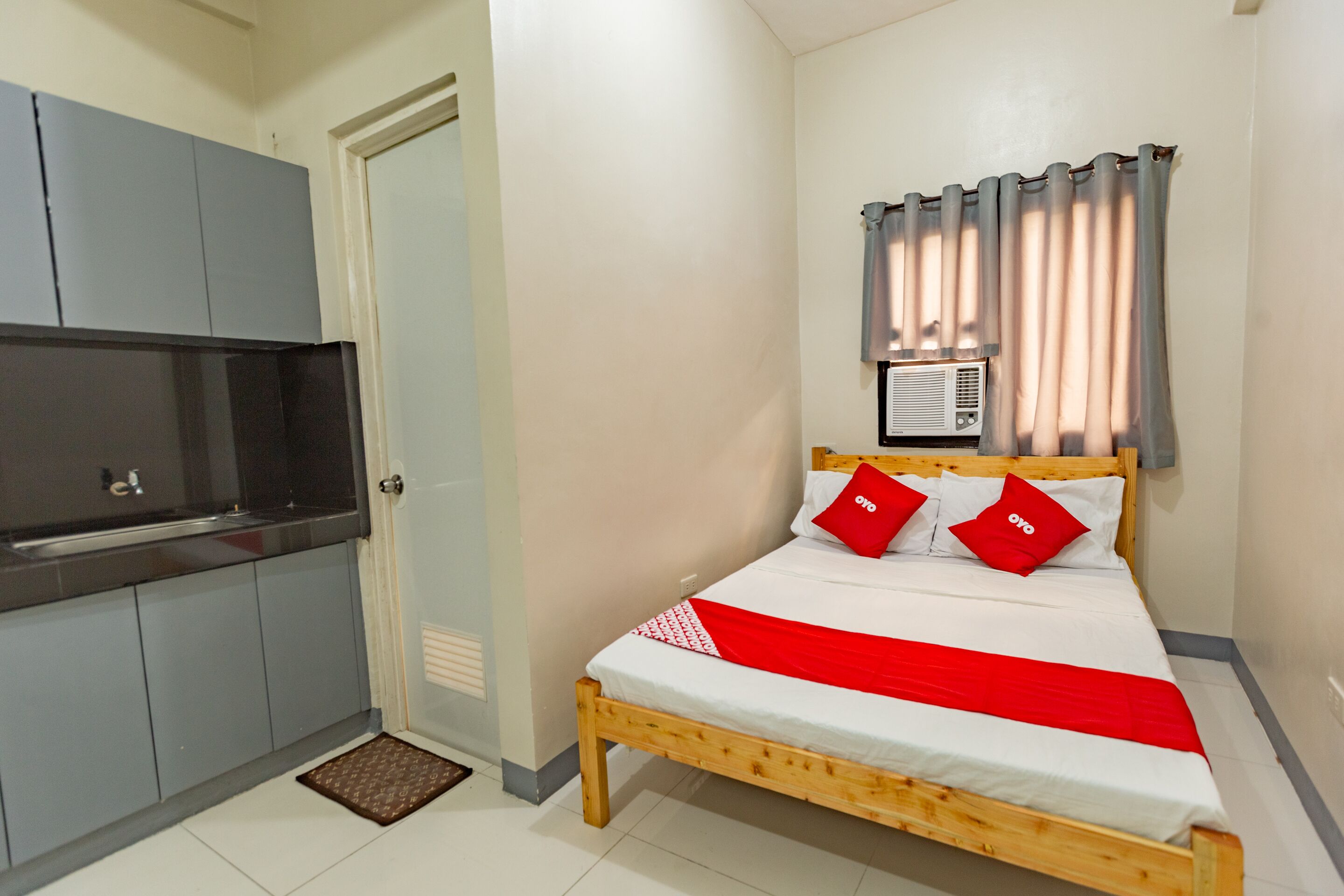 P3K Suites by OYO Rooms
