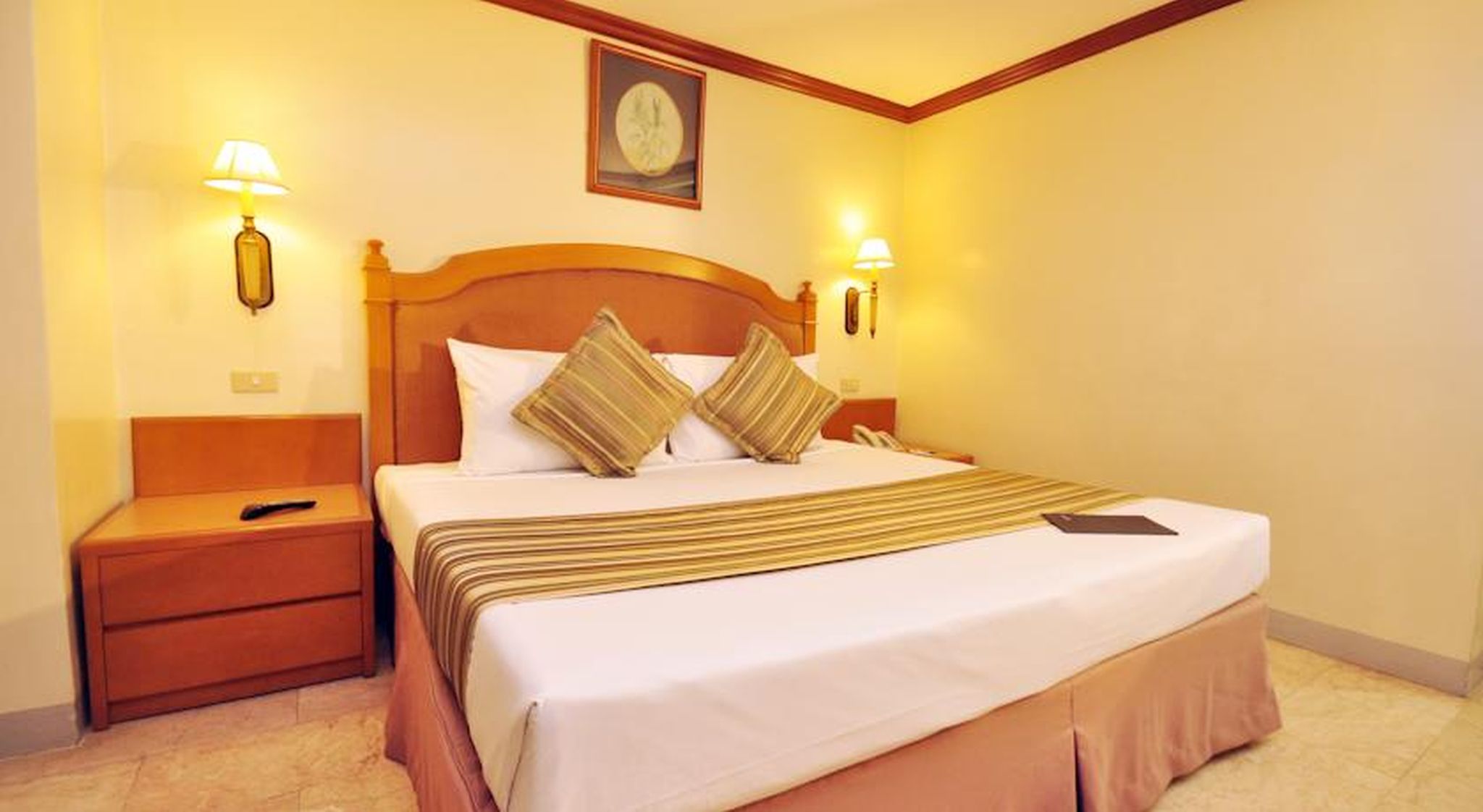 Palm Grove Hotel Manila