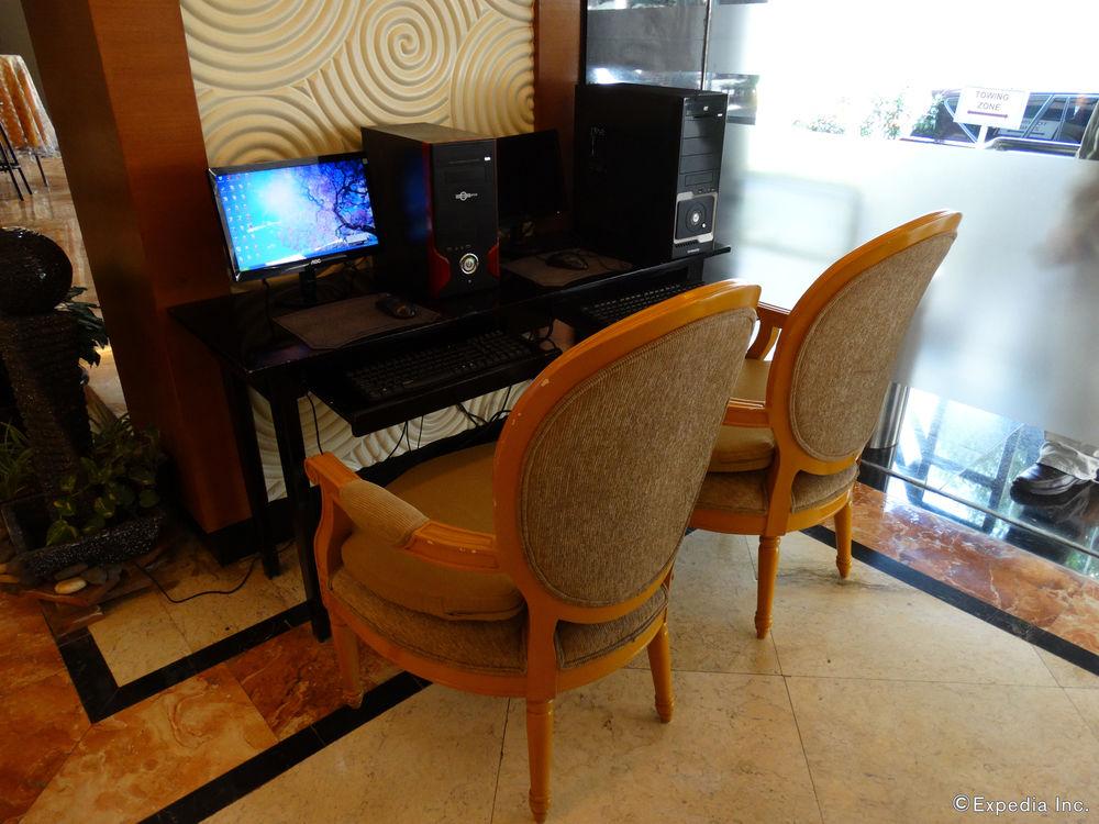 Palm Grove Hotel Manila