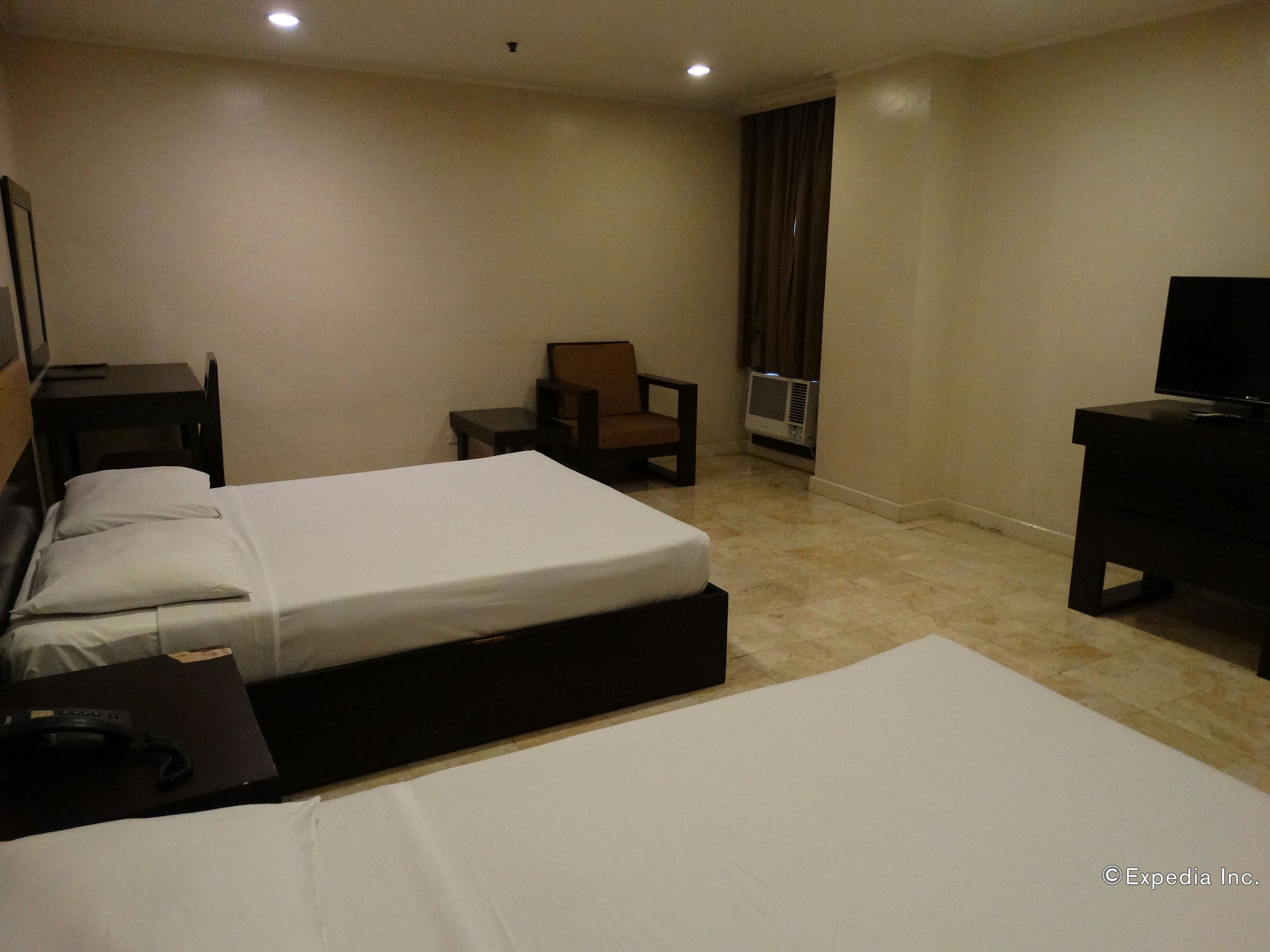 Paragon Tower Hotel