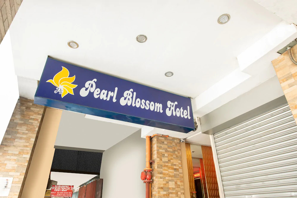 Pearl Blossom Hotel by OYO Rooms