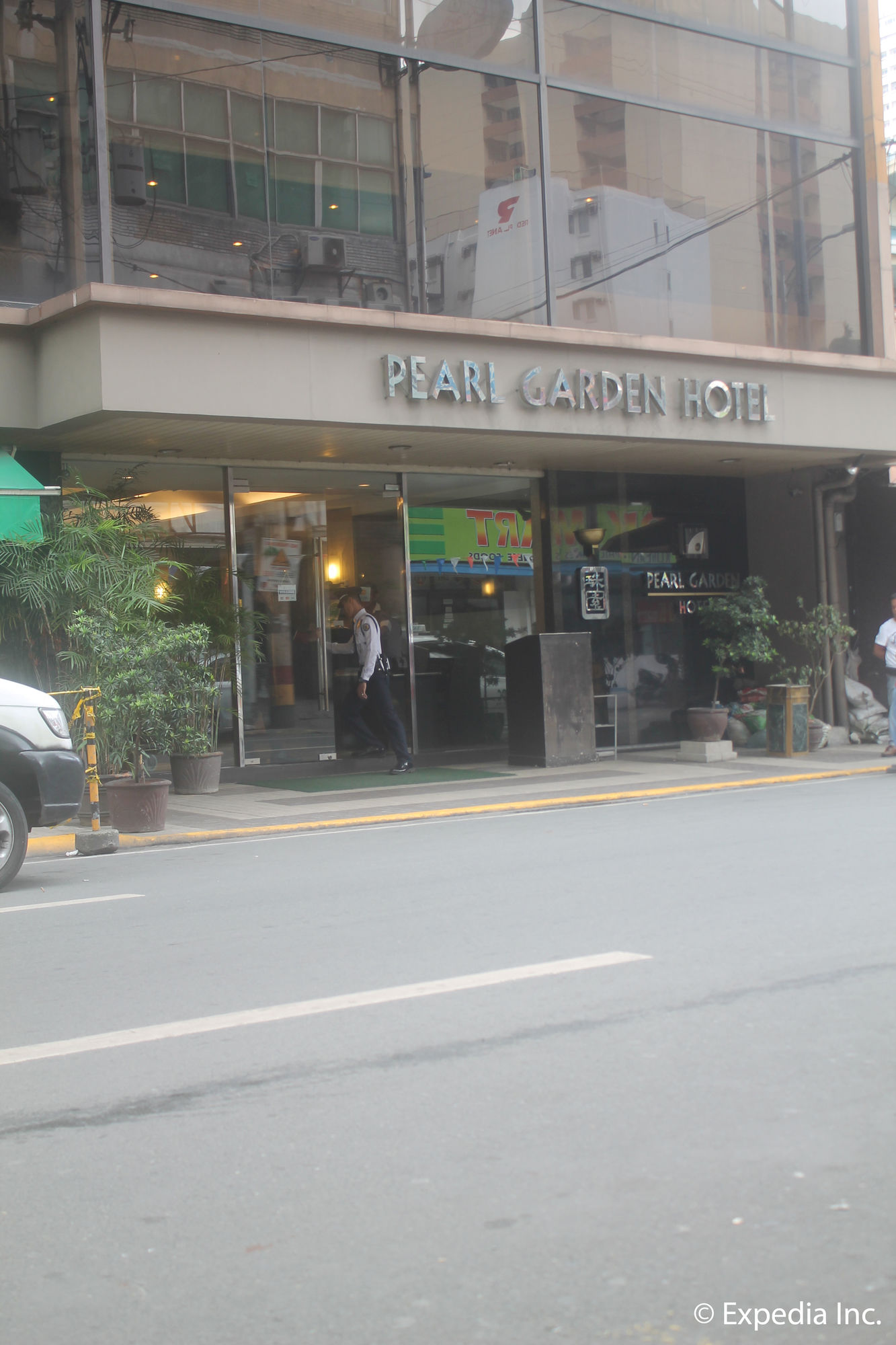 Pearl Garden