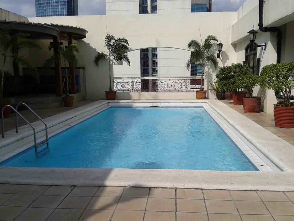Perla Mansion