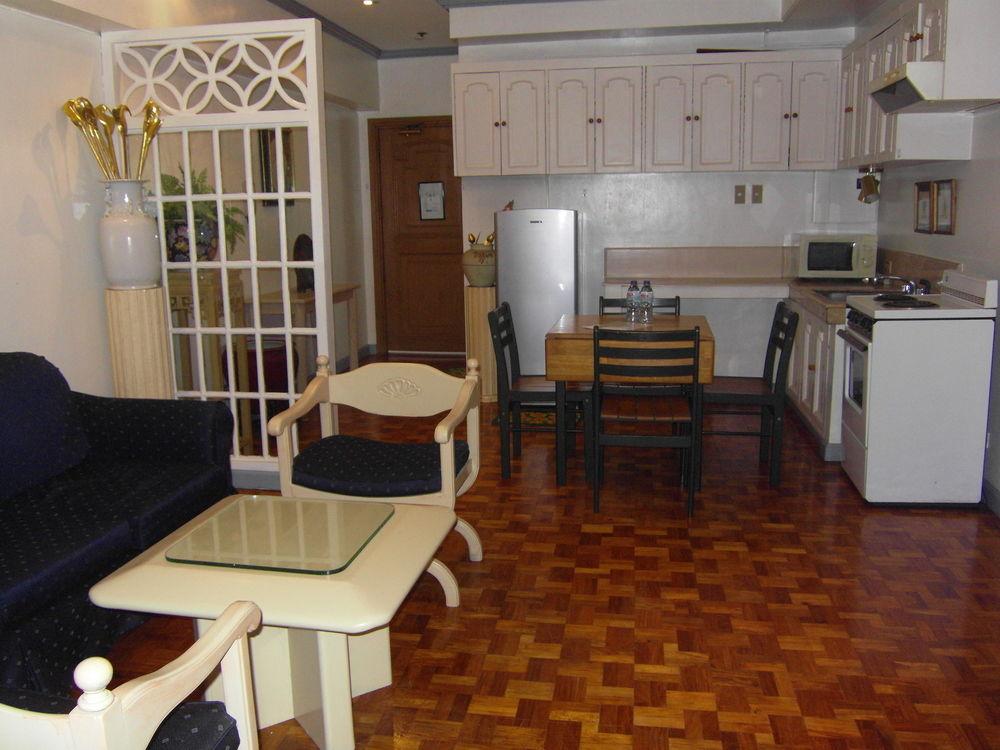 Perla Mansion