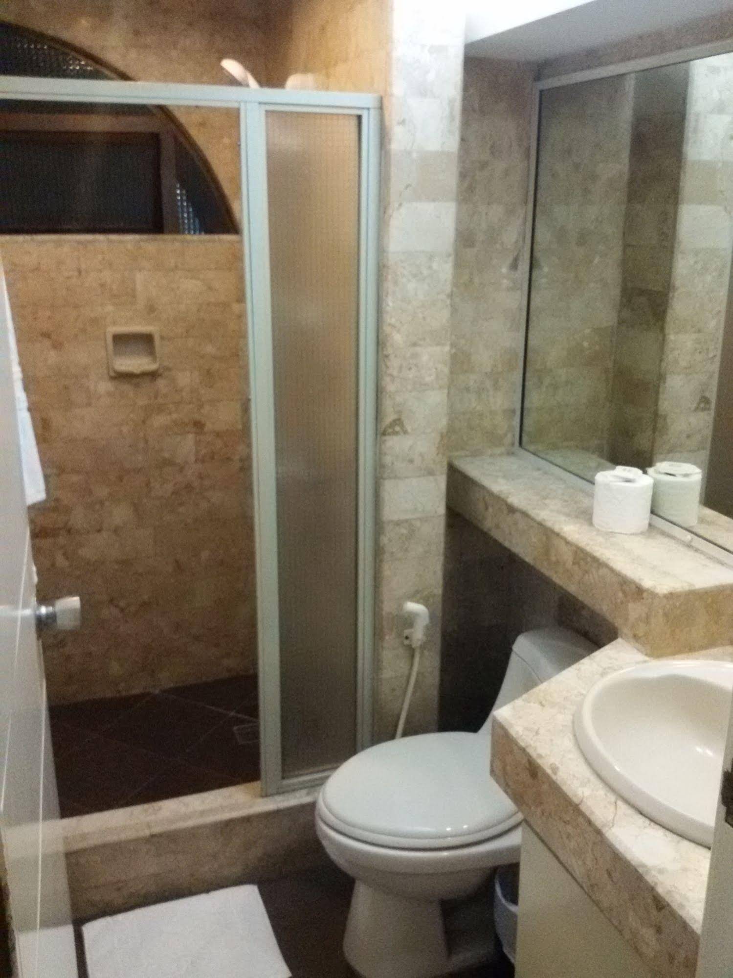 Ralph Anthony Suites