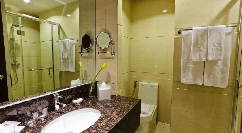 Ramada by Wyndham Manila Central