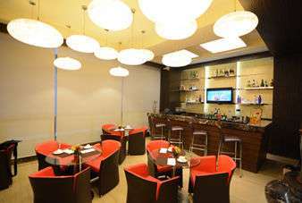 Ramada by Wyndham Manila Central