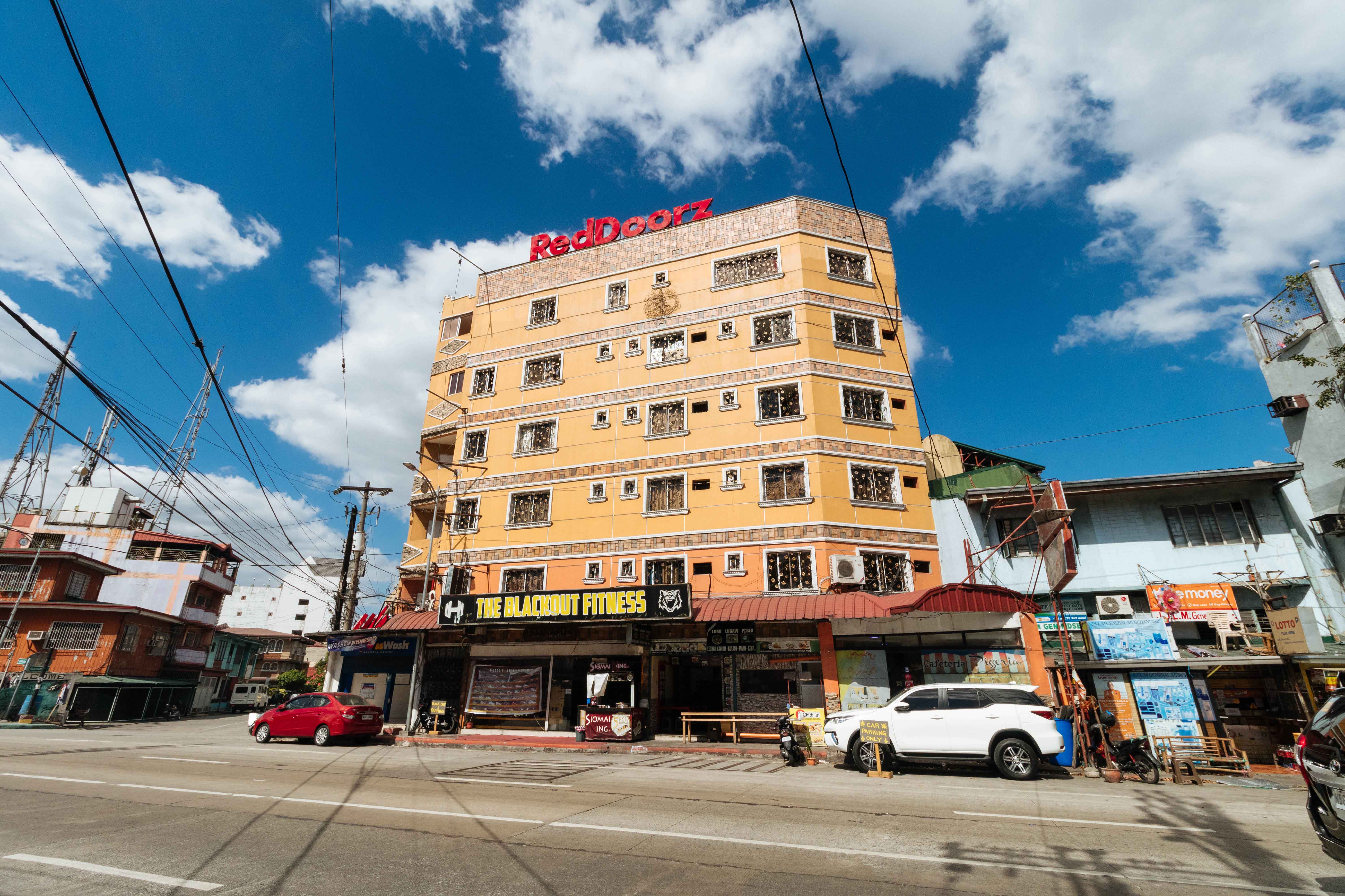 Reddoorz Near Abad Santos Station