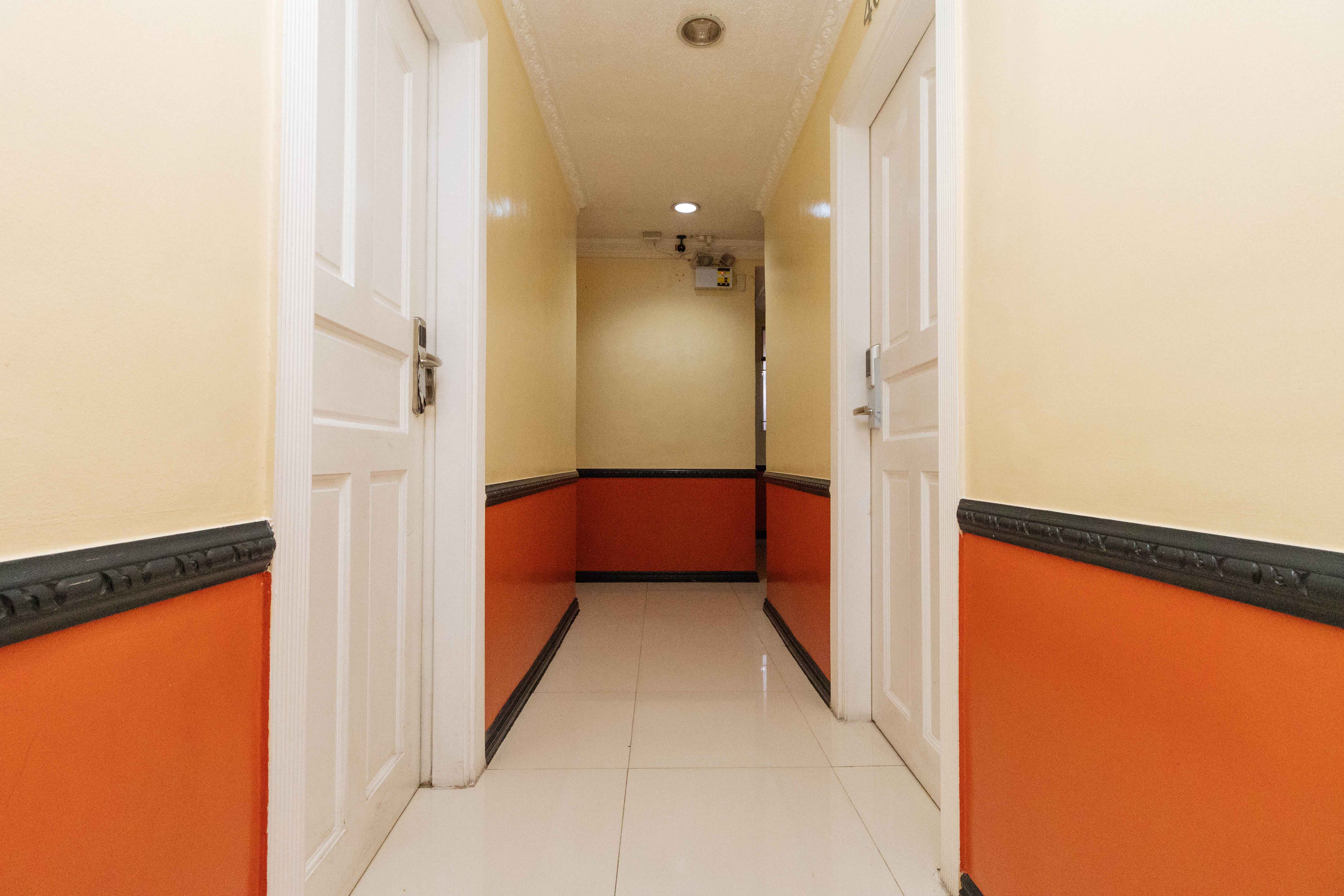 Reddoorz Near Abad Santos Station