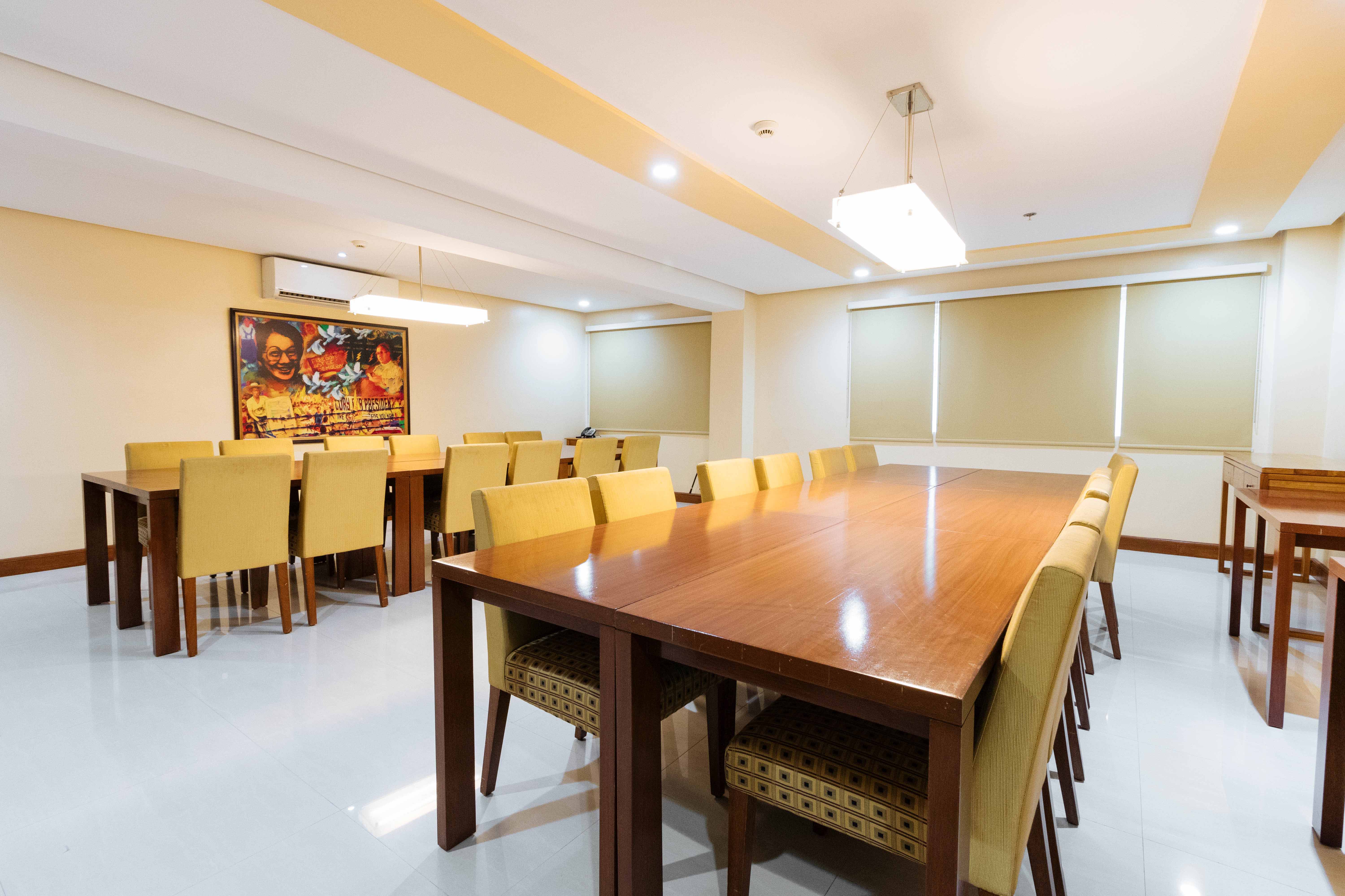 RedDoorz Plus near Vito Cruz Manila