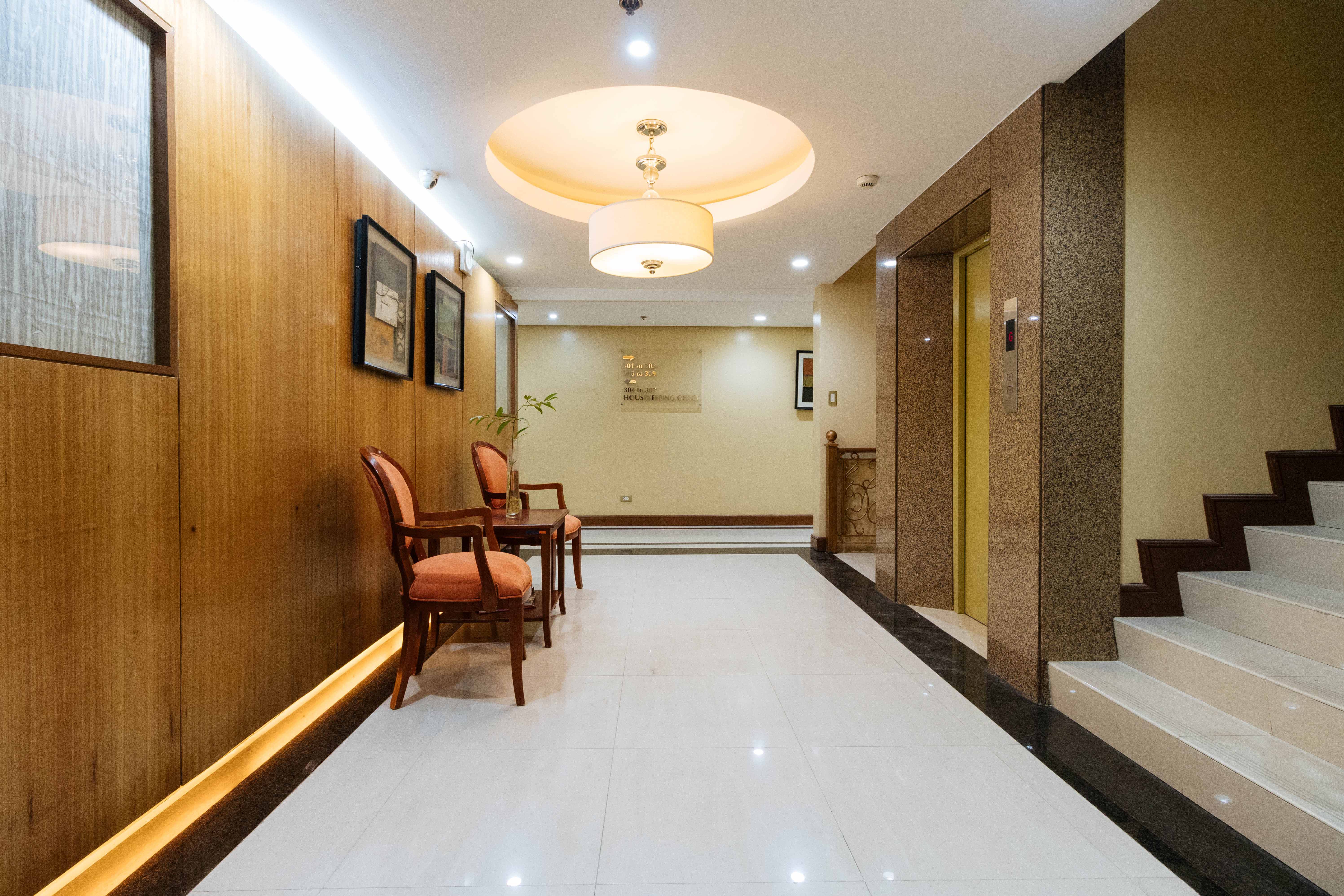 RedDoorz Plus near Vito Cruz Manila