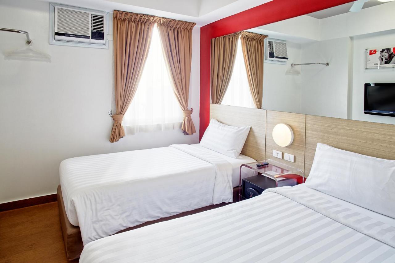 Red Planet Aseana City