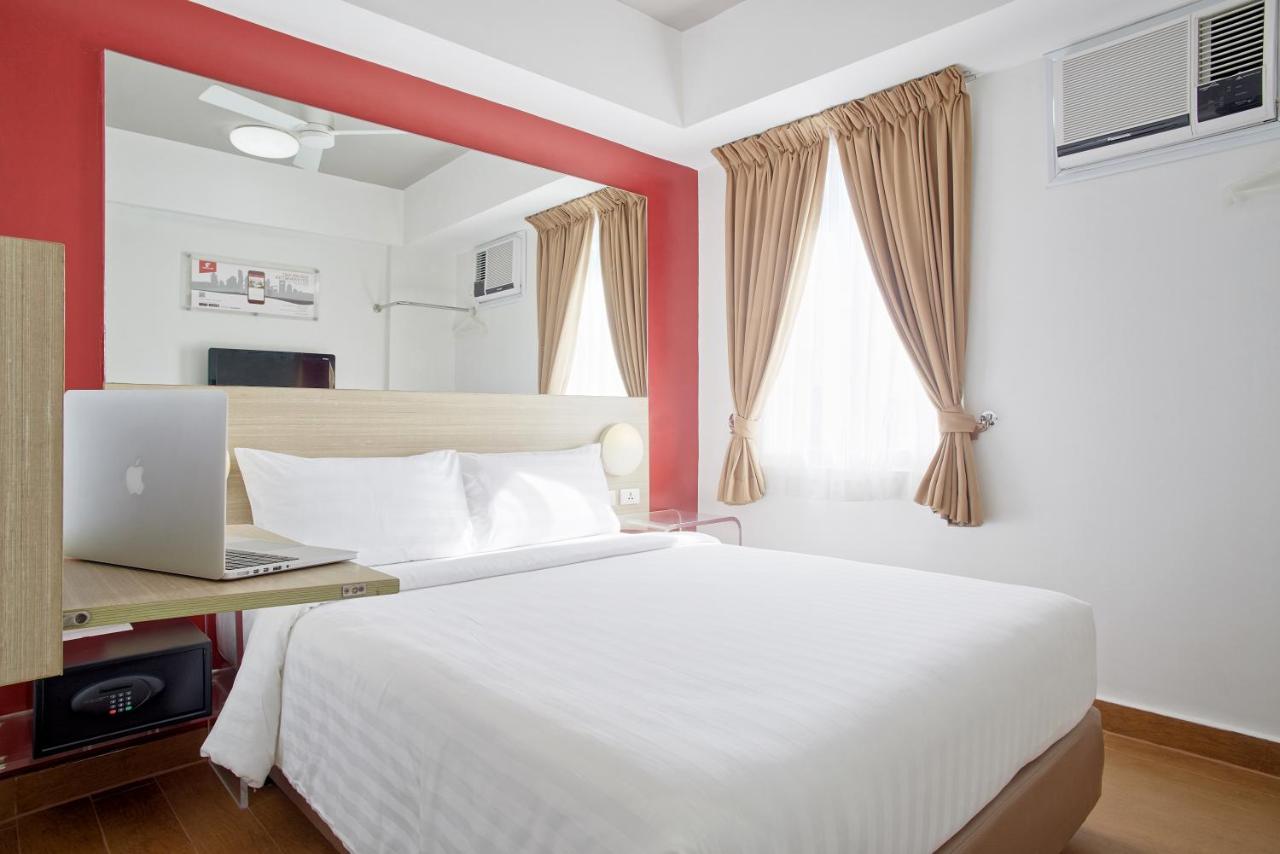 Red Planet Aseana City