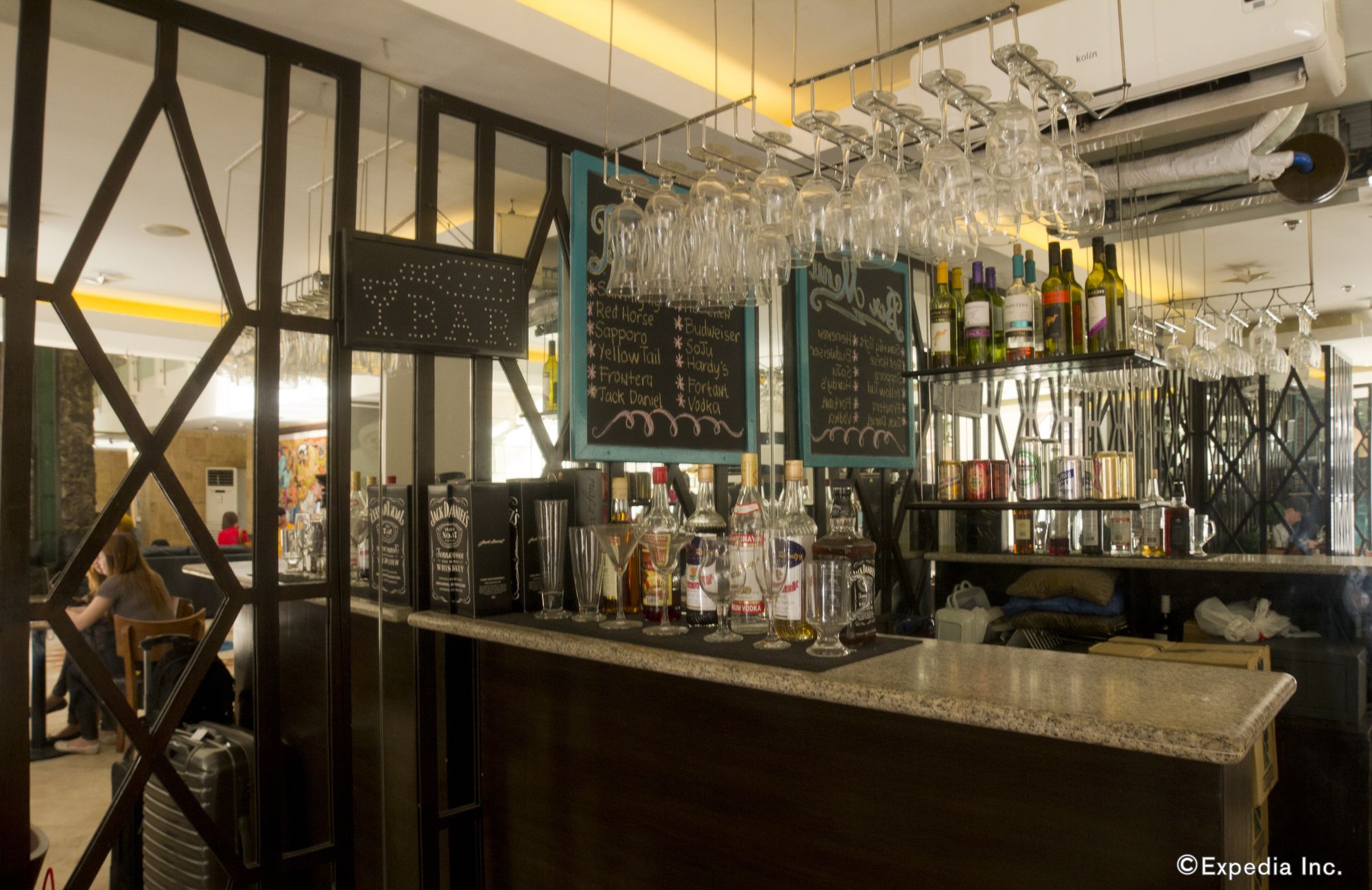 Regency Grand Suites