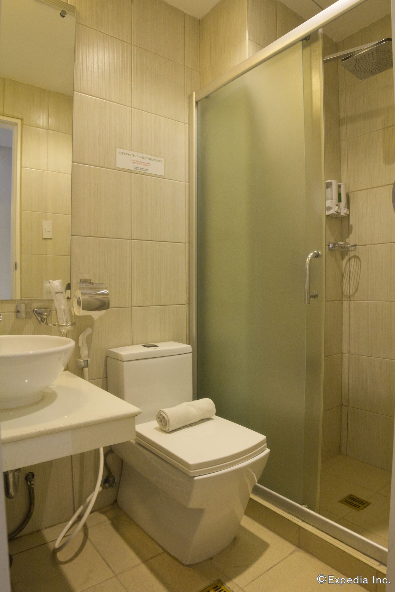 Regency Grand Suites