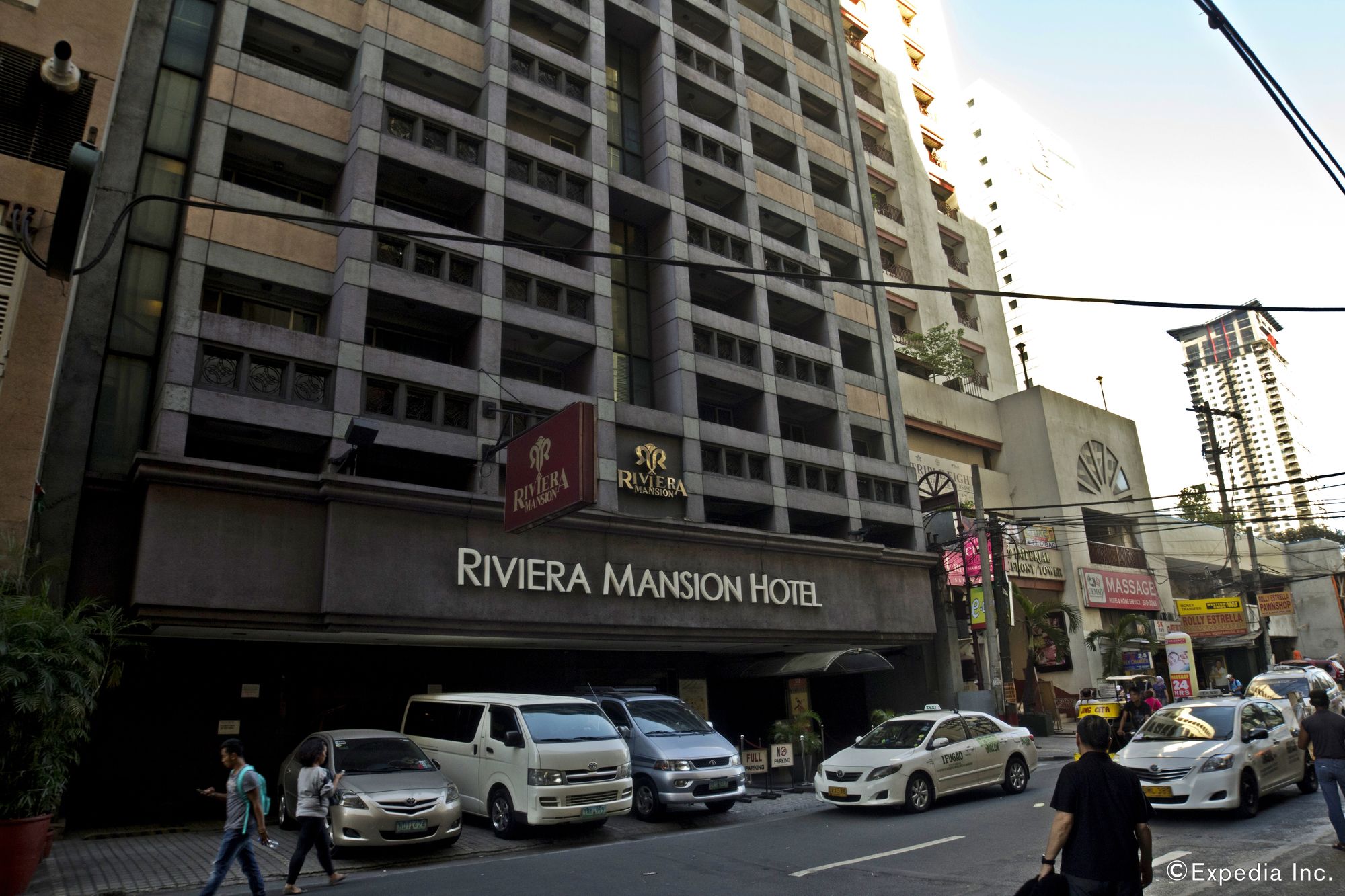 Riviera Mansion