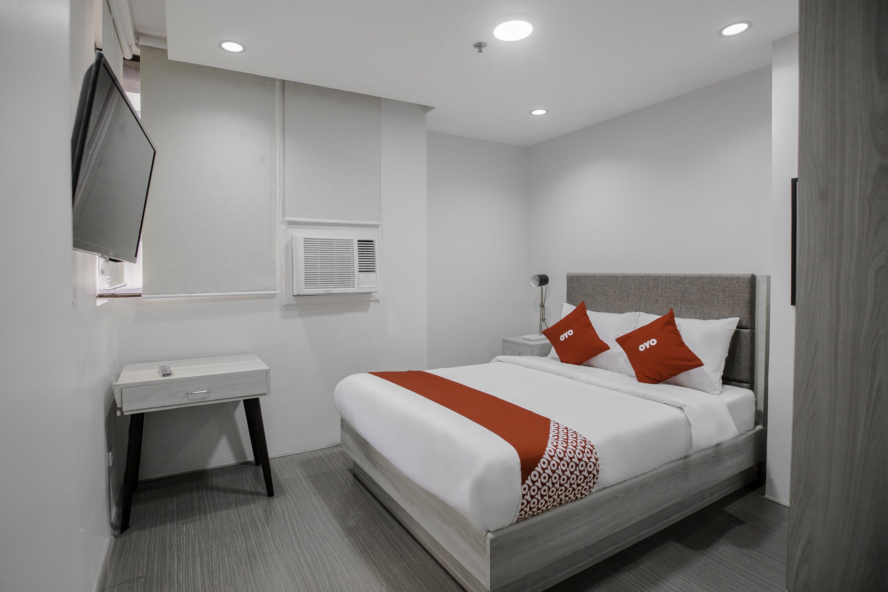 Sanchez Hotel by OYO Rooms