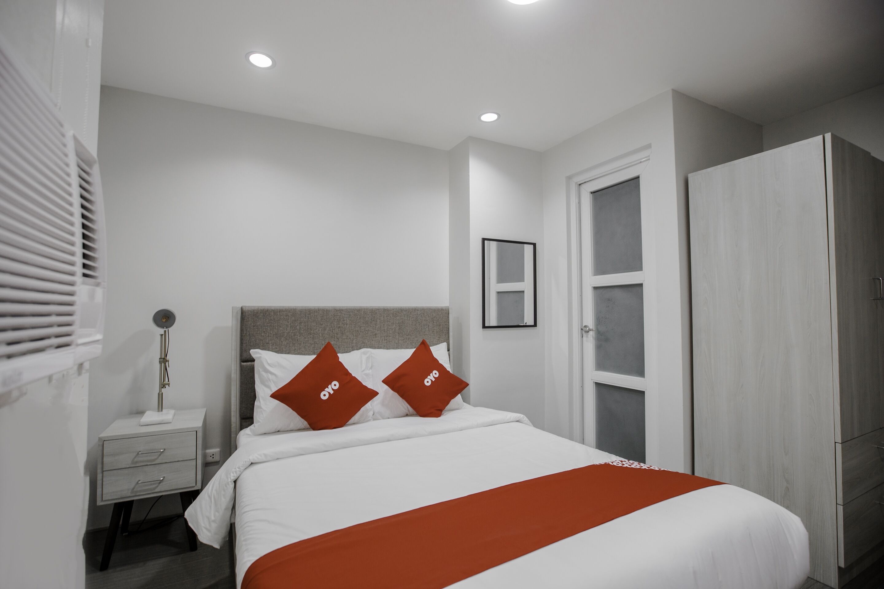 Sanchez Hotel by OYO Rooms