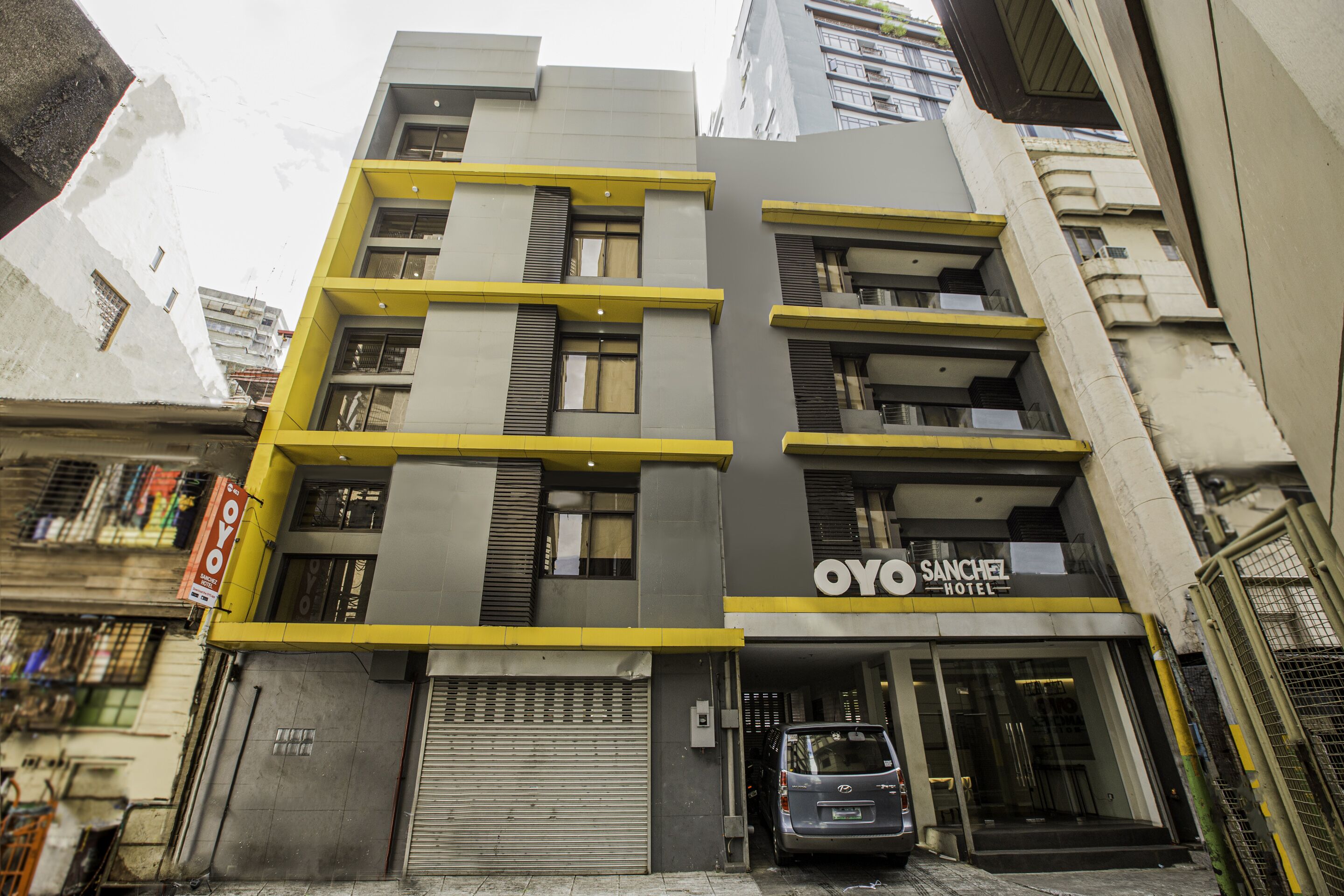 Sanchez Hotel by OYO Rooms