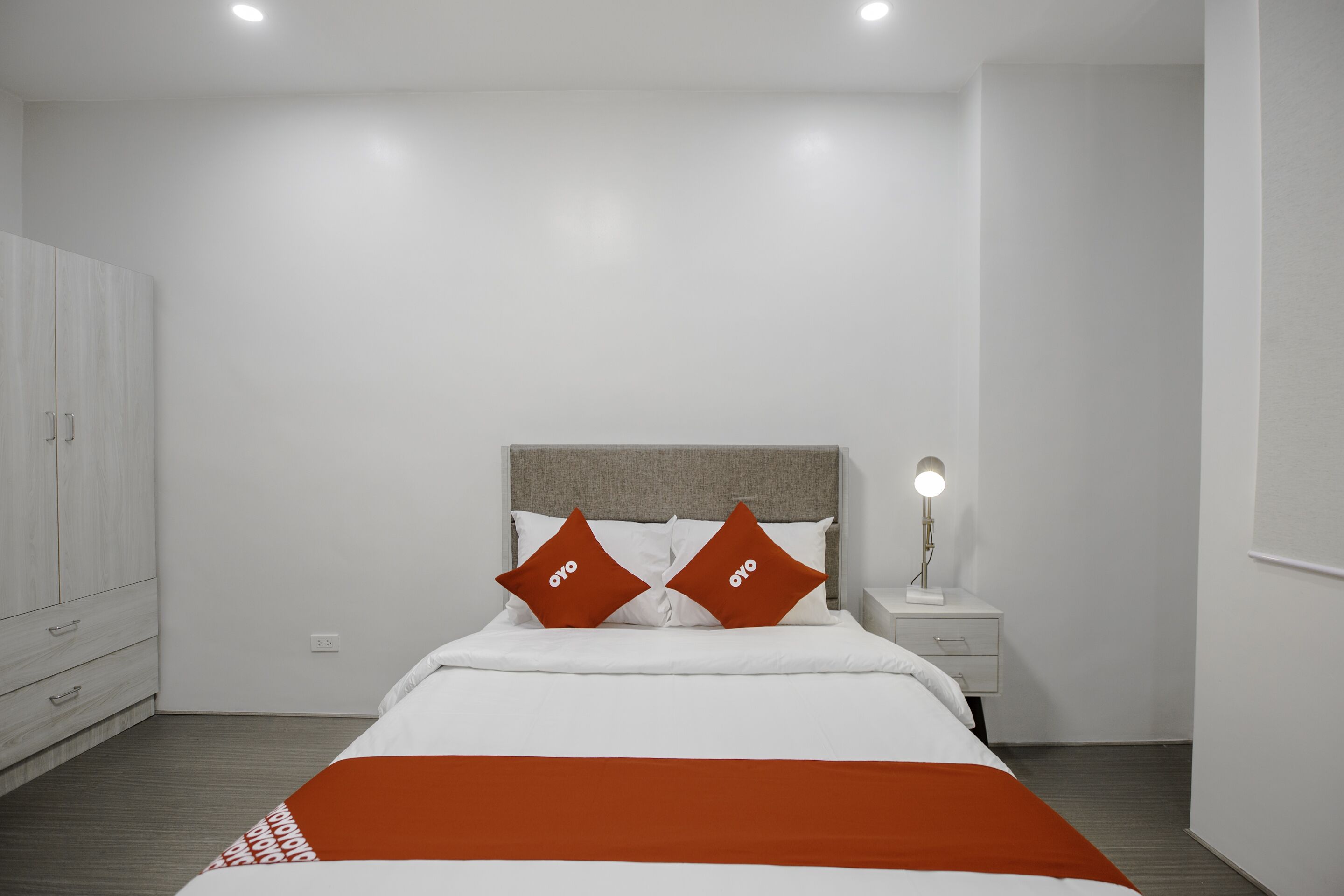 Sanchez Hotel by OYO Rooms