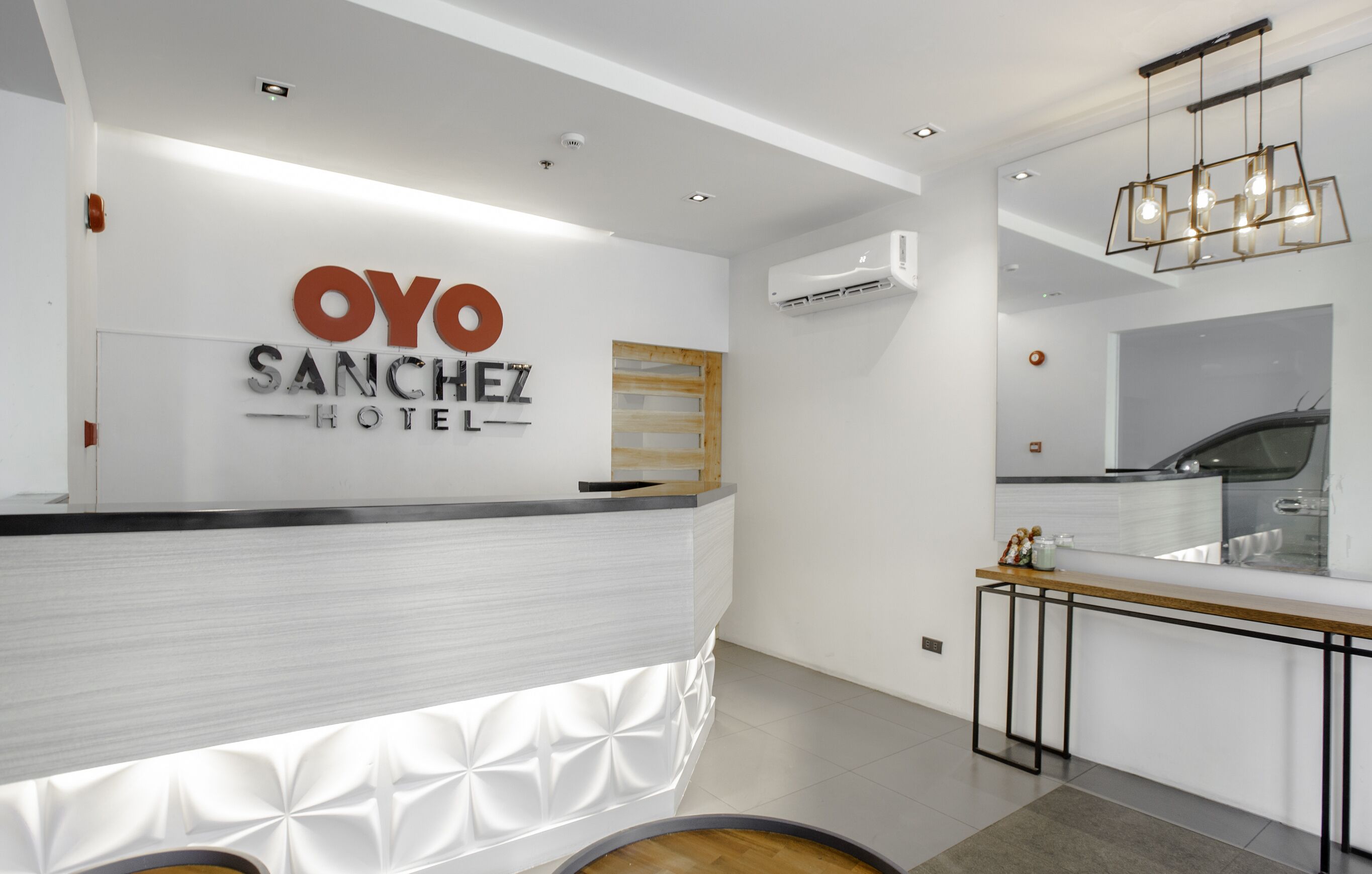 Sanchez Hotel by OYO Rooms