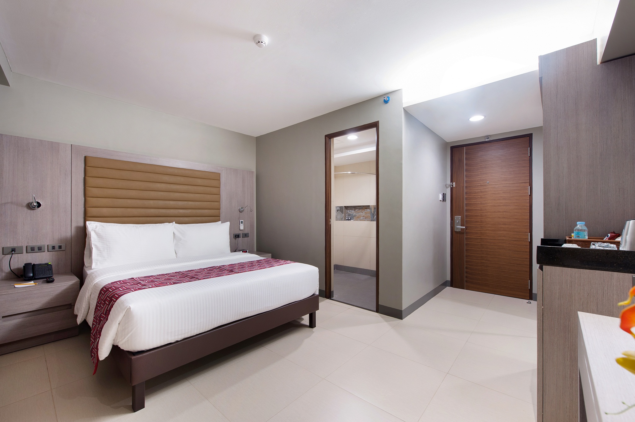 Solace Hotel
