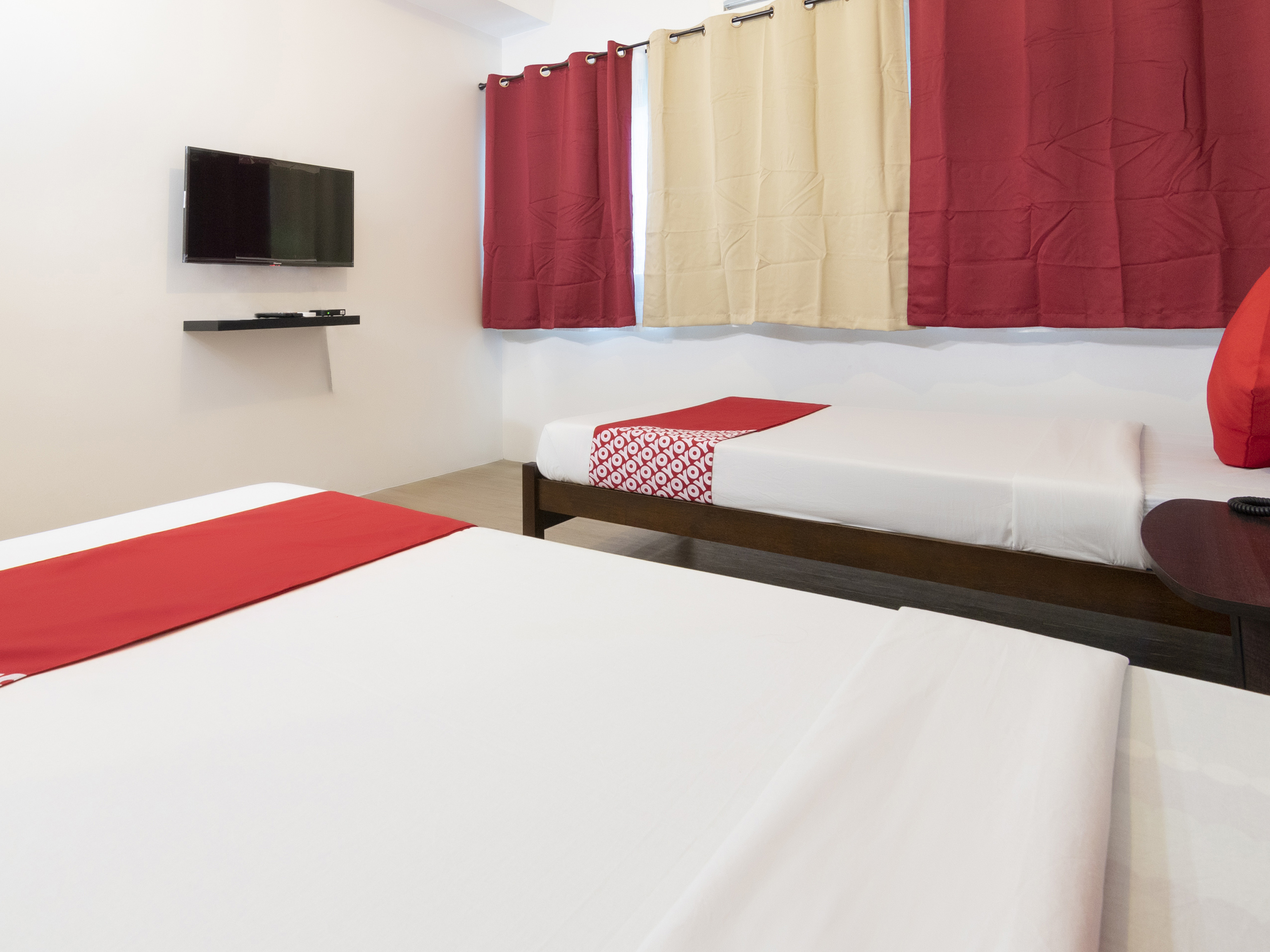Studio A by OYO Rooms