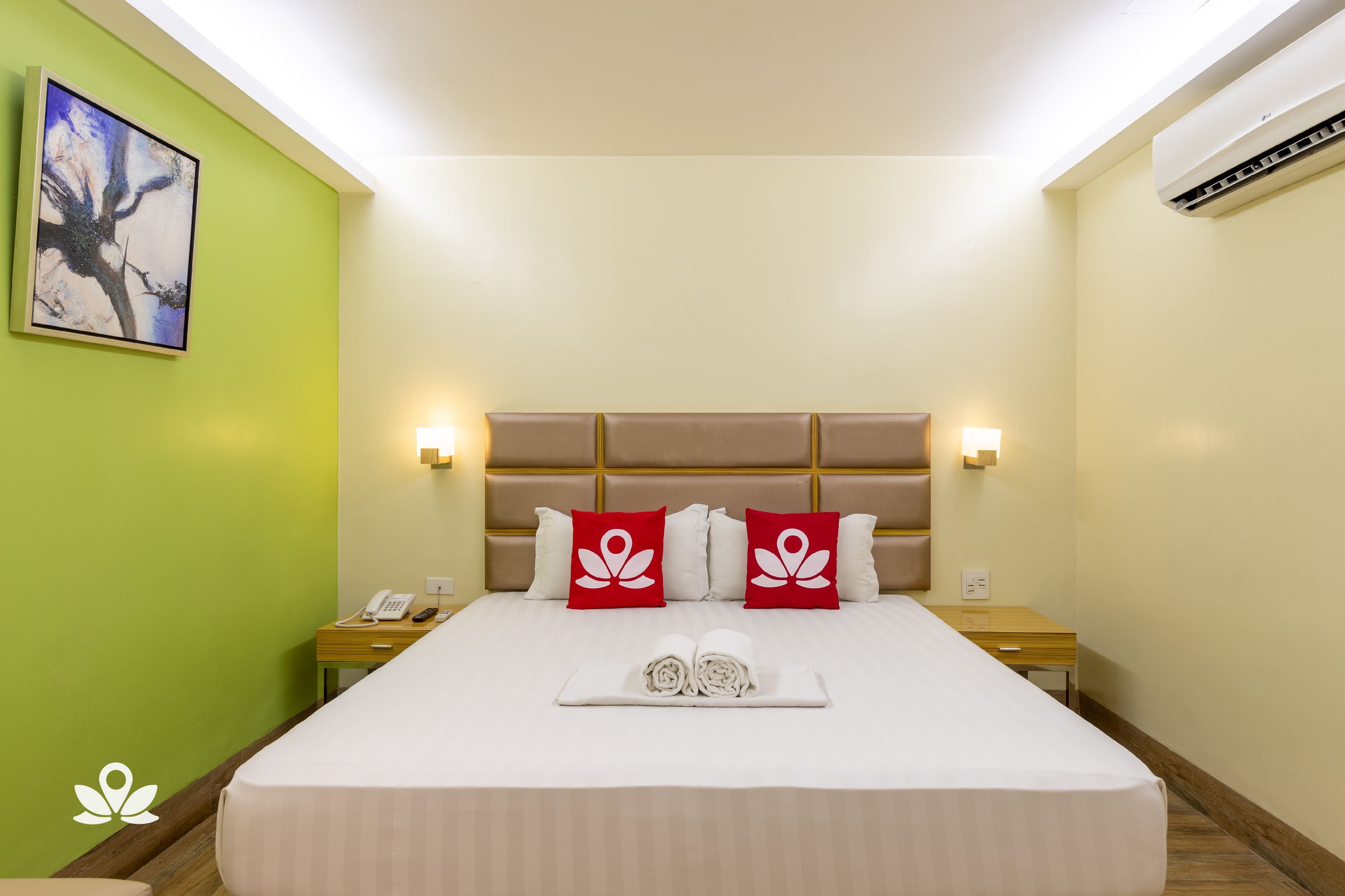Sun Star Grand Hotel by ZEN Rooms