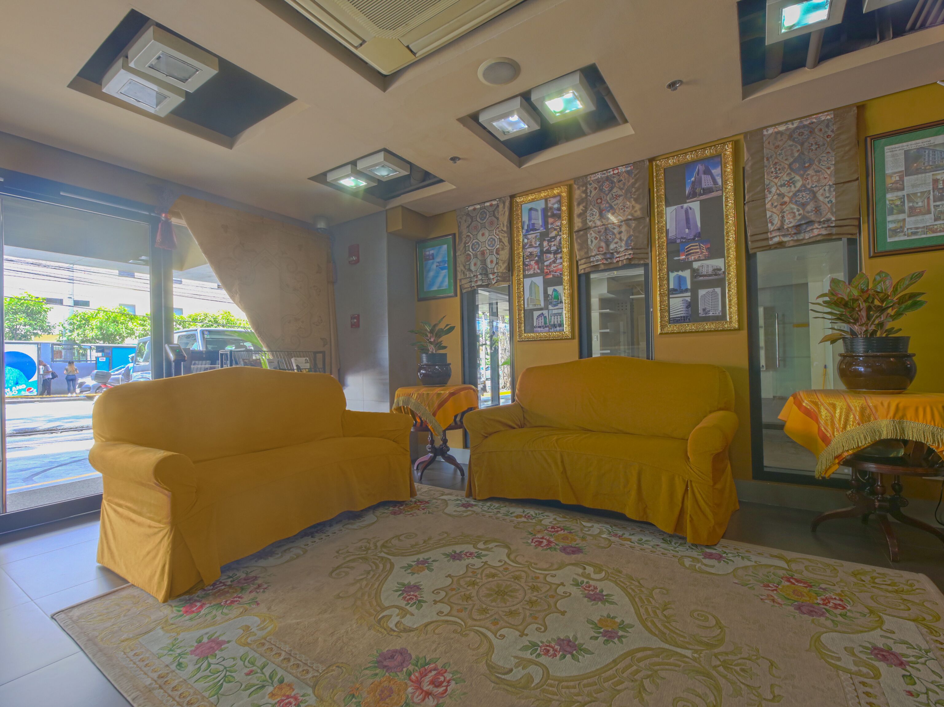 Super OYO Capital O 907 Ceo Flats