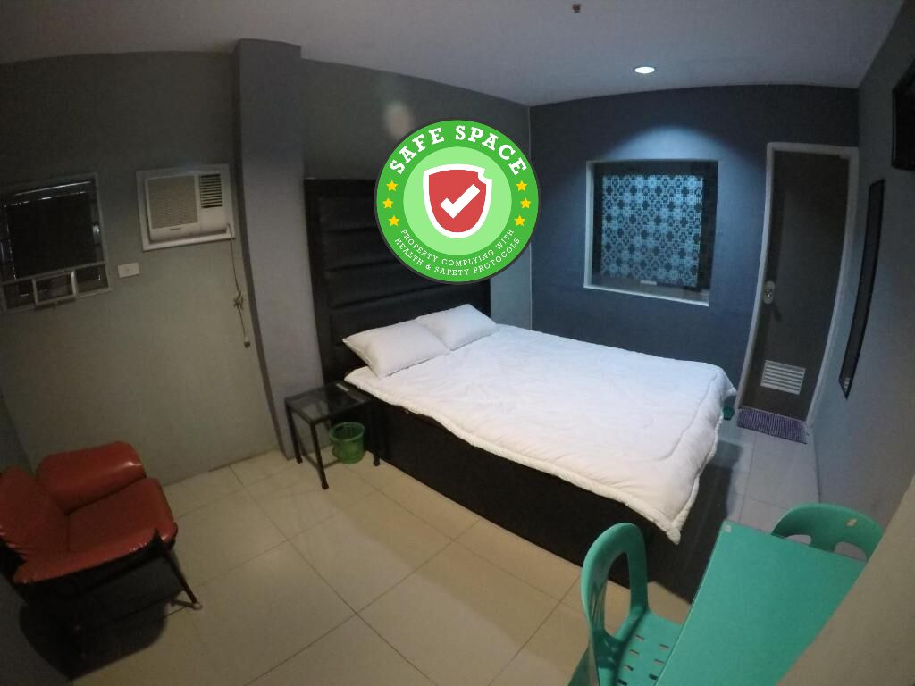Sweet Hotel by RedDoorz