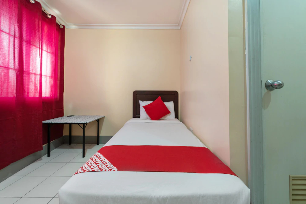 Tayuman Commercial Center by OYO Rooms