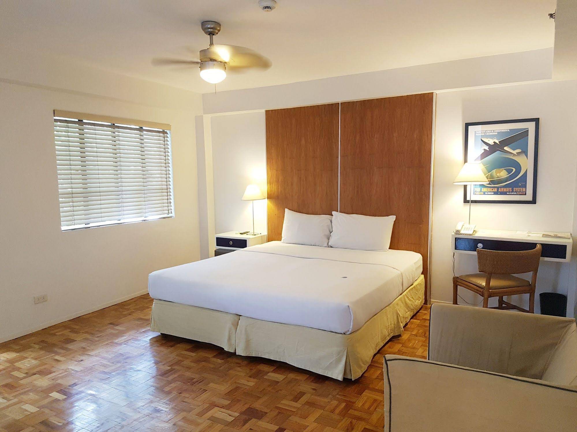 The Clipper Hotel