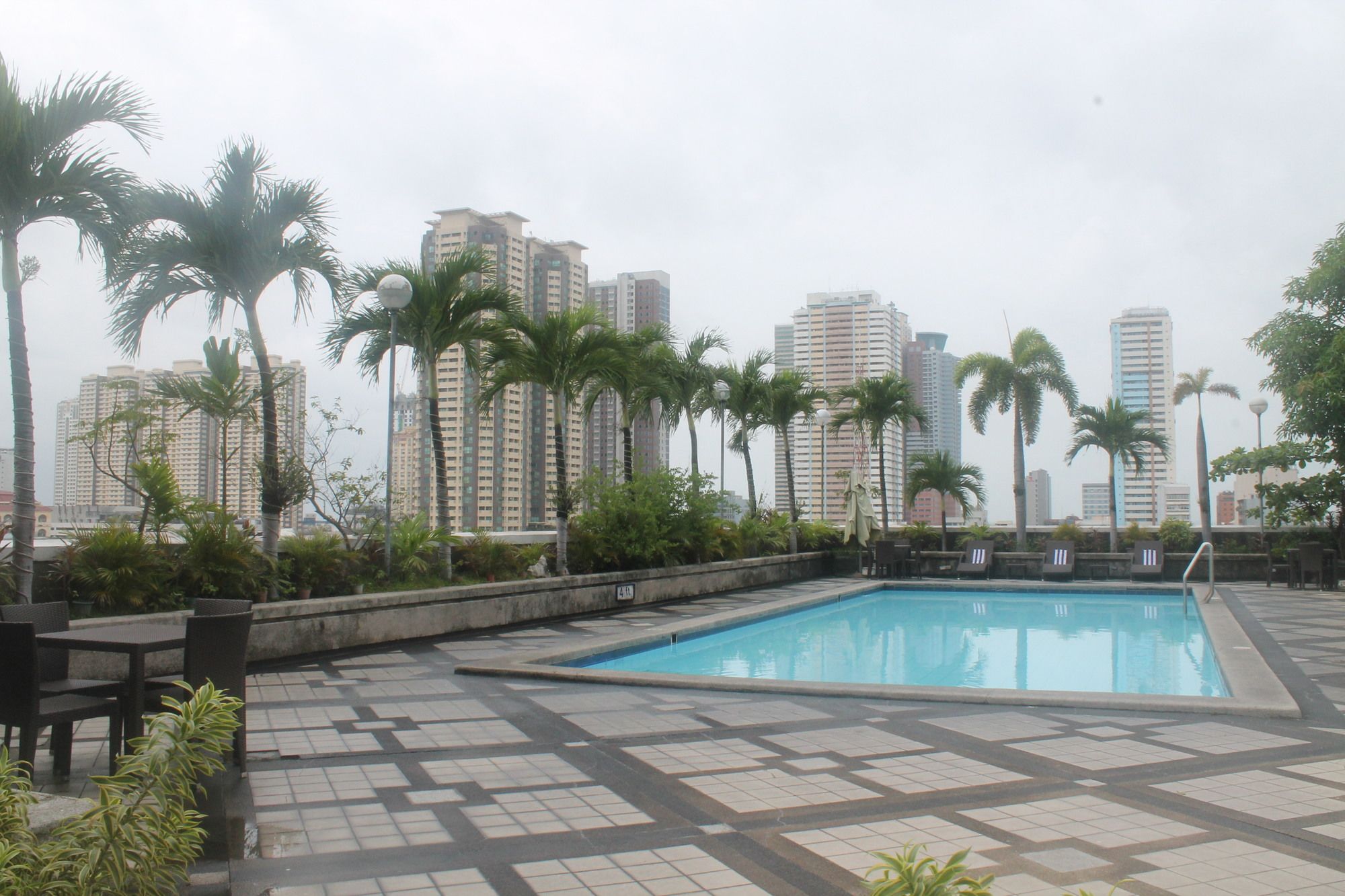 The Pearl Manila